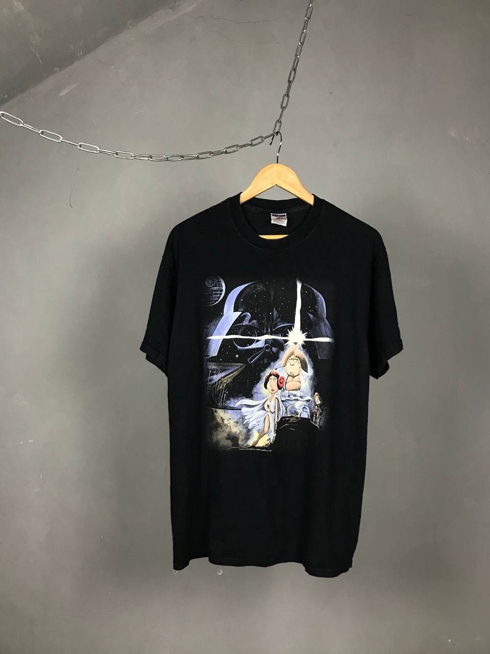 Vintage Family Guy 2007 vintage cult movie tee Size US L / EU 52-54 / 3 - 1 Thumbnail