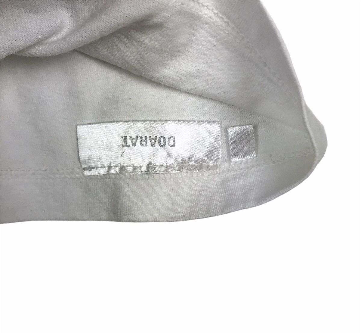 Japanese Brand Vtg 90s Doarat japan melted paint printed logo shirt Size US M / EU 48-50 / 2 - 6 Thumbnail