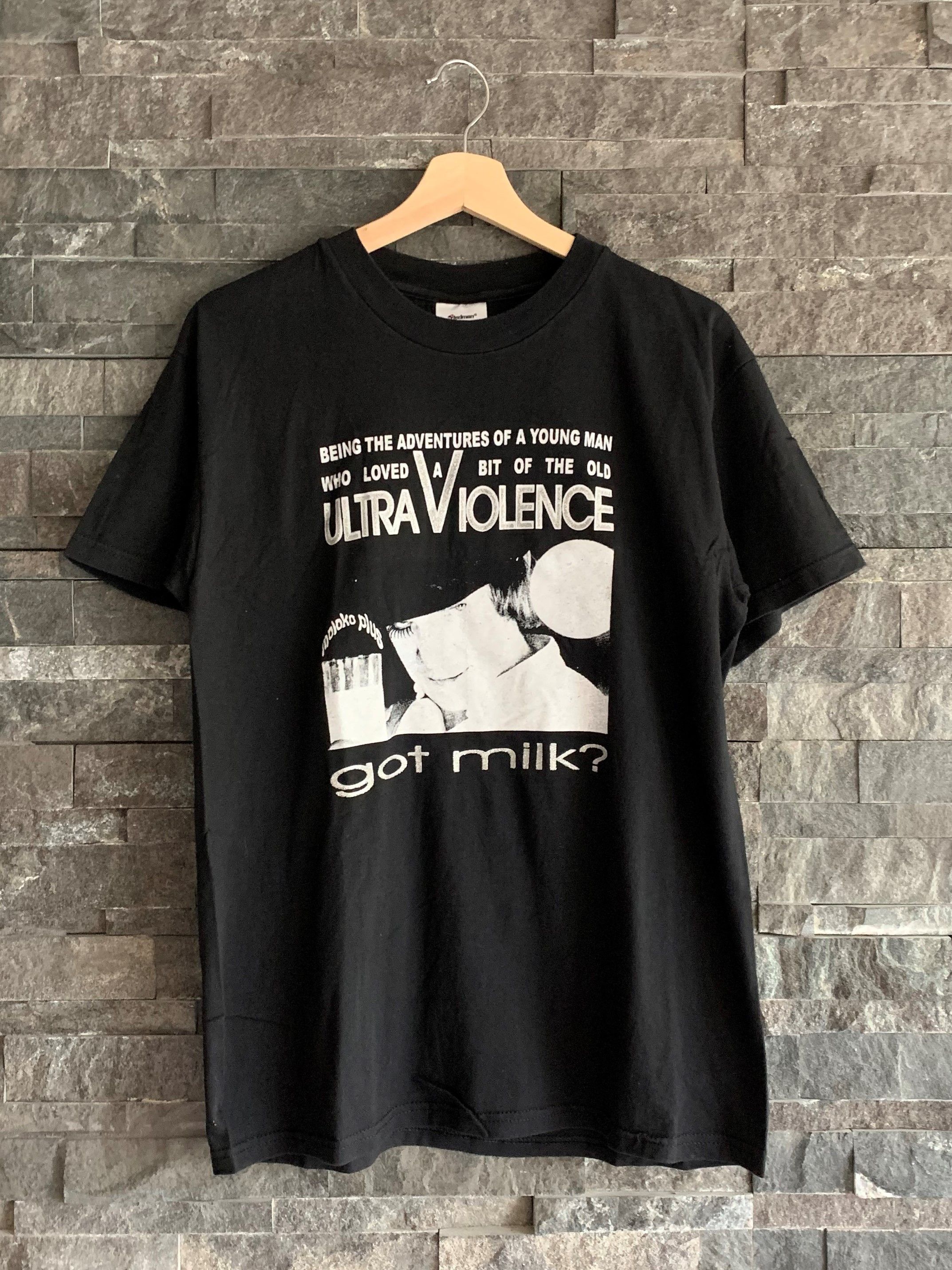 Vintage Vintage A Clockwork Orange Milk T Shirt Size US M / EU 48-50 / 2 - 3 Thumbnail