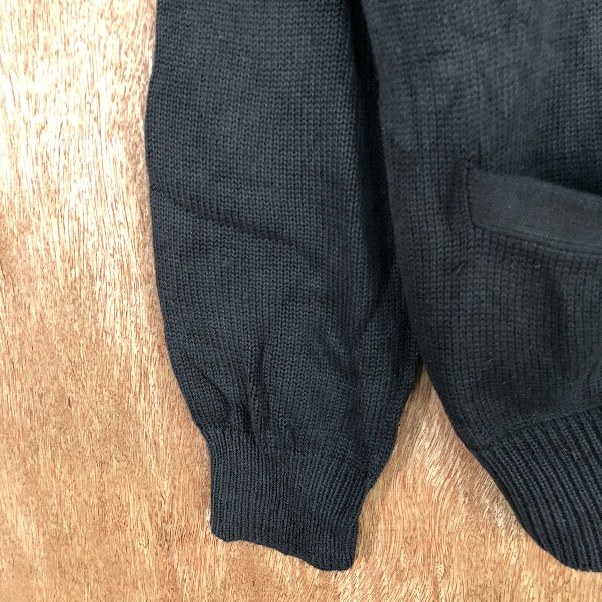 Homespun Knitwear Uniqlo Black plain knitwear Cardigan #H459 Size US M / EU 48-50 / 2 - 6 Thumbnail