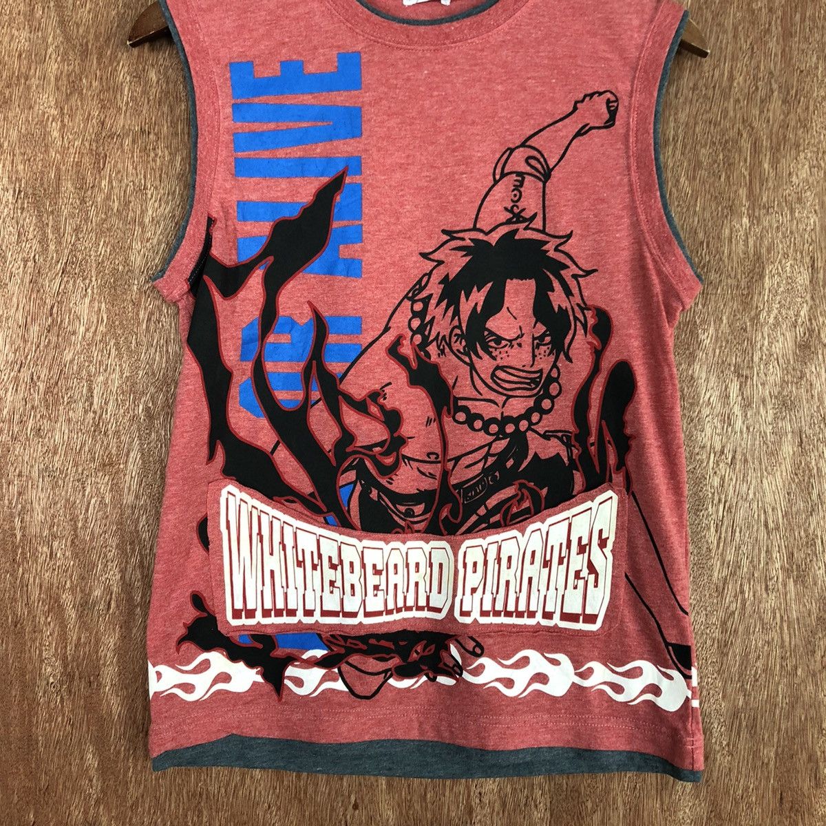 Anime One Piece WhiteBeard Pirate Red Vest knit #H453 Size US XS / EU 42 / 0 - 6 Thumbnail