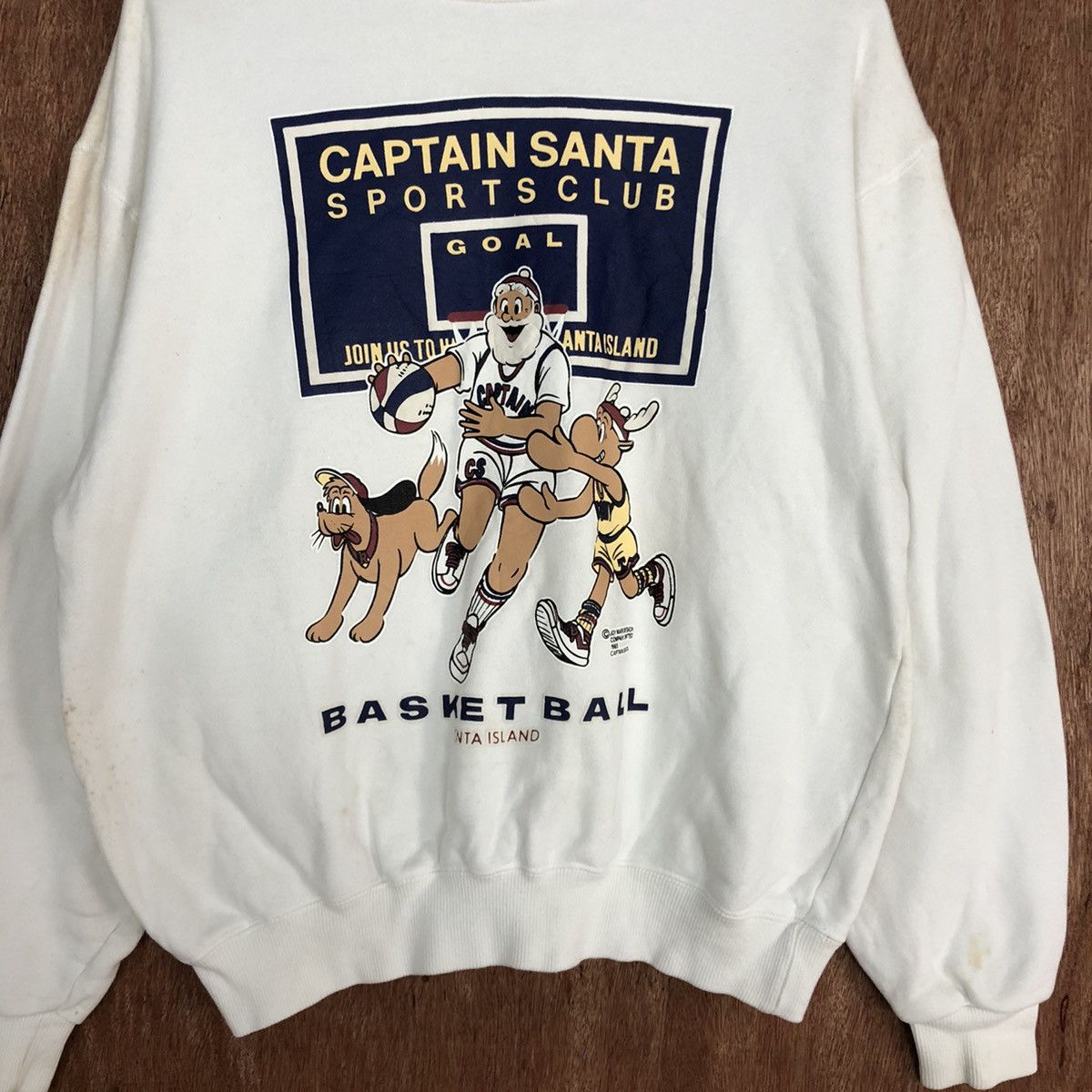 Captain Santors Captain Santa basketballl vintage White Sweatshirt #H396 Size US M / EU 48-50 / 2 - 8 Thumbnail