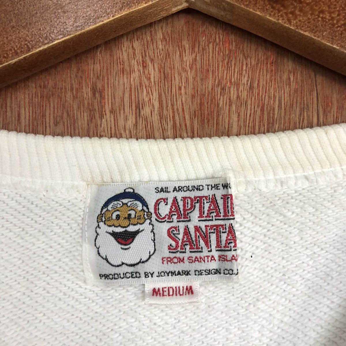 Captain Santors Captain Santa basketballl vintage White Sweatshirt #H396 Size US M / EU 48-50 / 2 - 11 Thumbnail