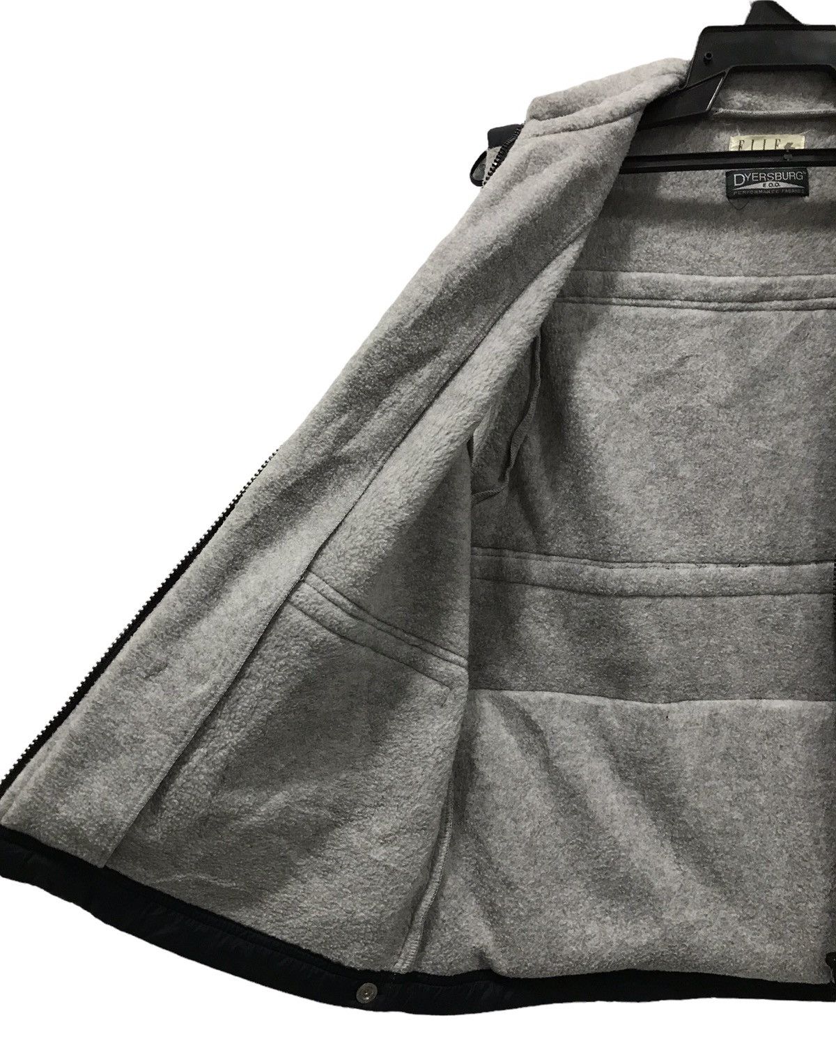 Designer ELLE HOMME DYERSBURG PERFOMANCE FABRICS SLEEVELESS JACKET Size US M / EU 48-50 / 2 - 10 Thumbnail