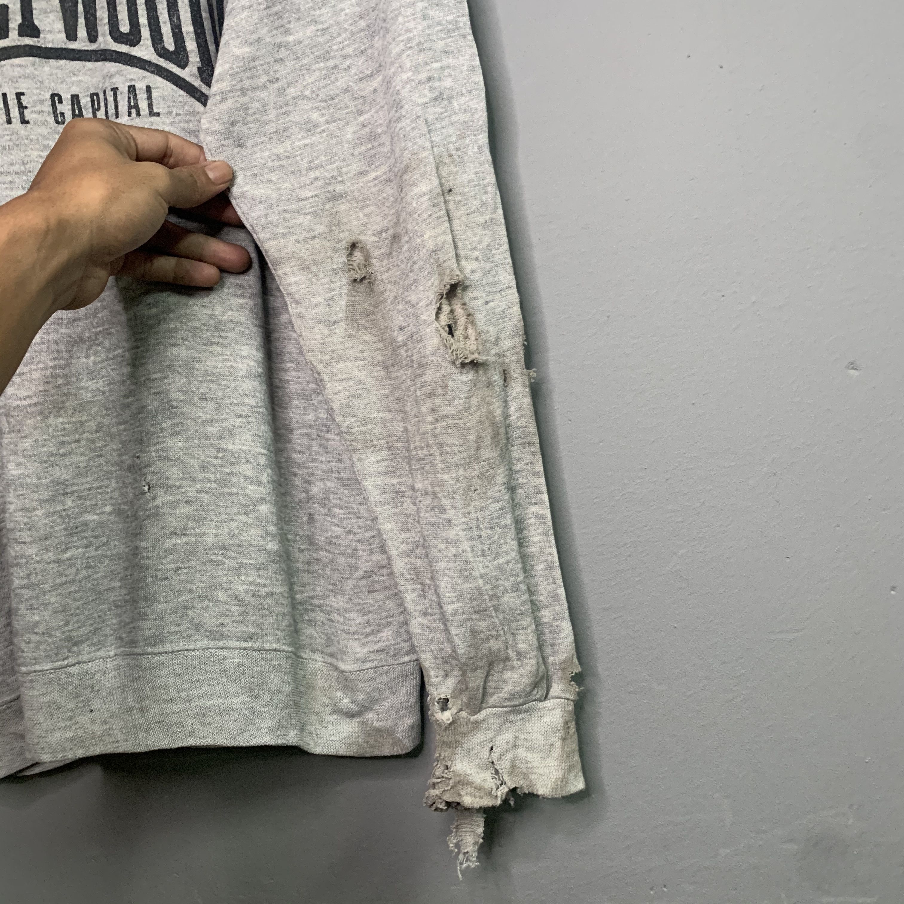 Hanes 💥DISTRESSED Vintage Hanes California Hollywood Sweater Size US M / EU 48-50 / 2 - 5 Thumbnail