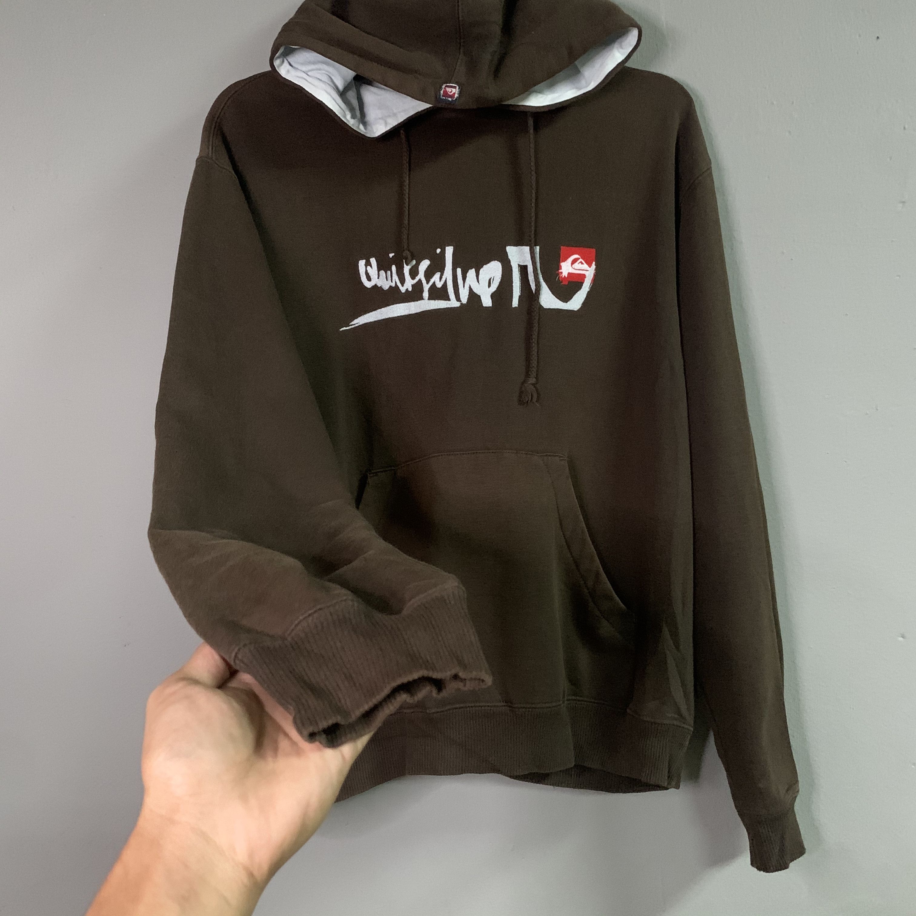 Quiksilver Quiksilver Embroidery Hooded Surf Style Sweater Sweatshirt Size US M / EU 48-50 / 2 - 2 Thumbnail