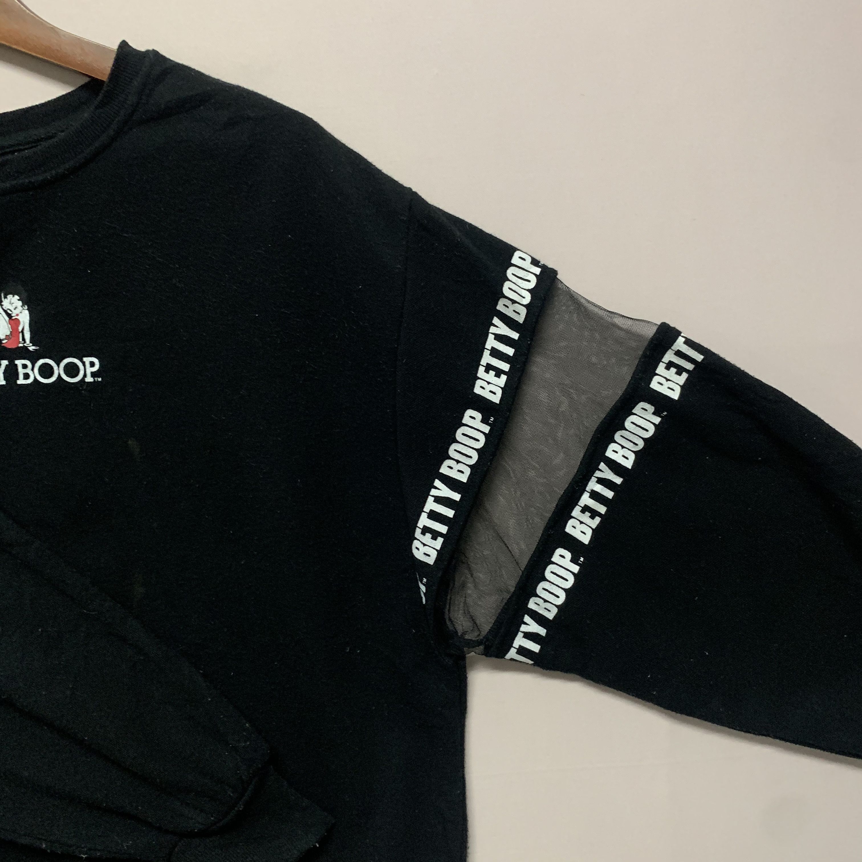 Japanese Brand Vintage Betty Boop x Strange Heaven Crewneck Sweatshirt Size US M / EU 48-50 / 2 - 3 Thumbnail