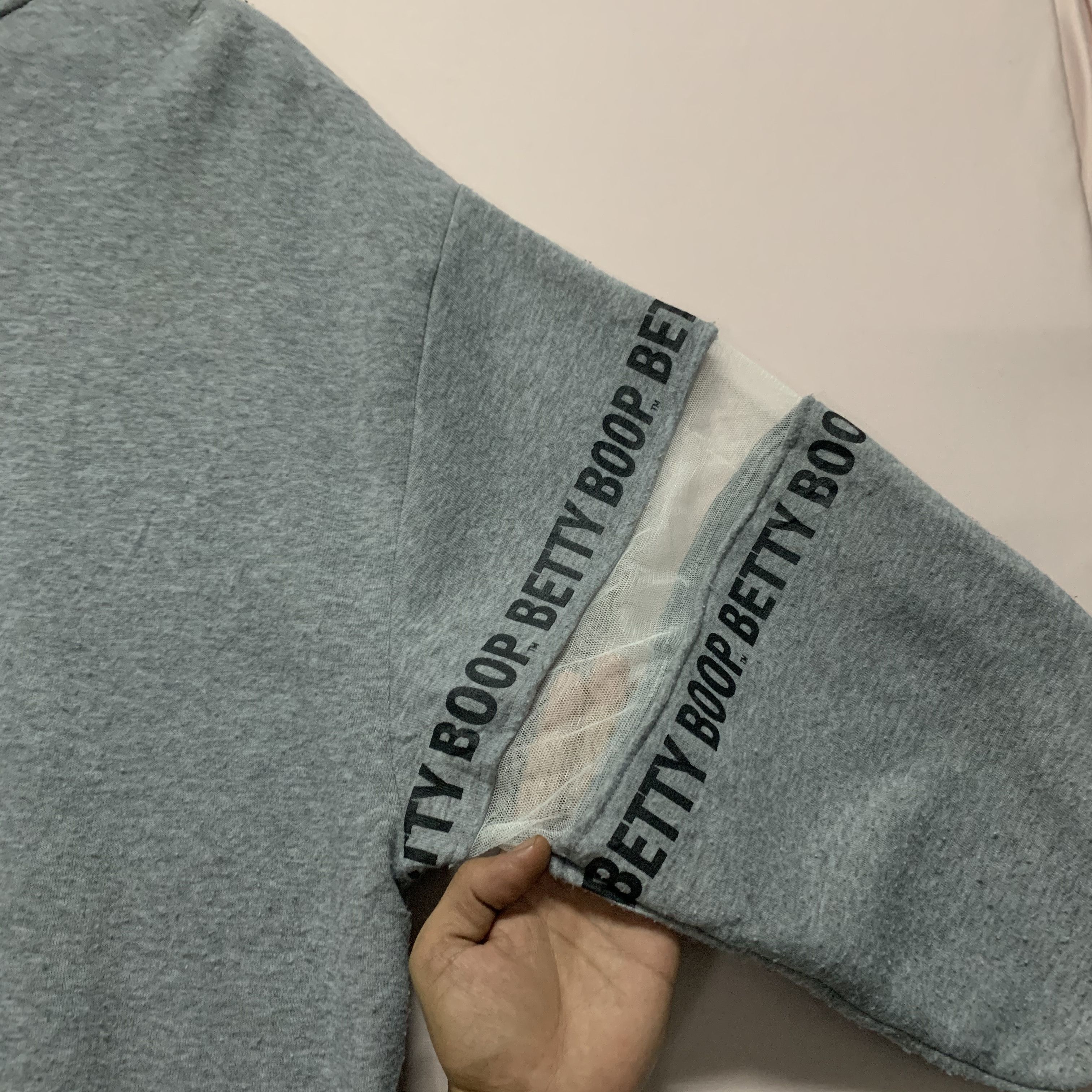 Japanese Brand Vintage Betty Boop x Strange Heaven Crewneck Sweatshirt Size US L / EU 52-54 / 3 - 3 Thumbnail