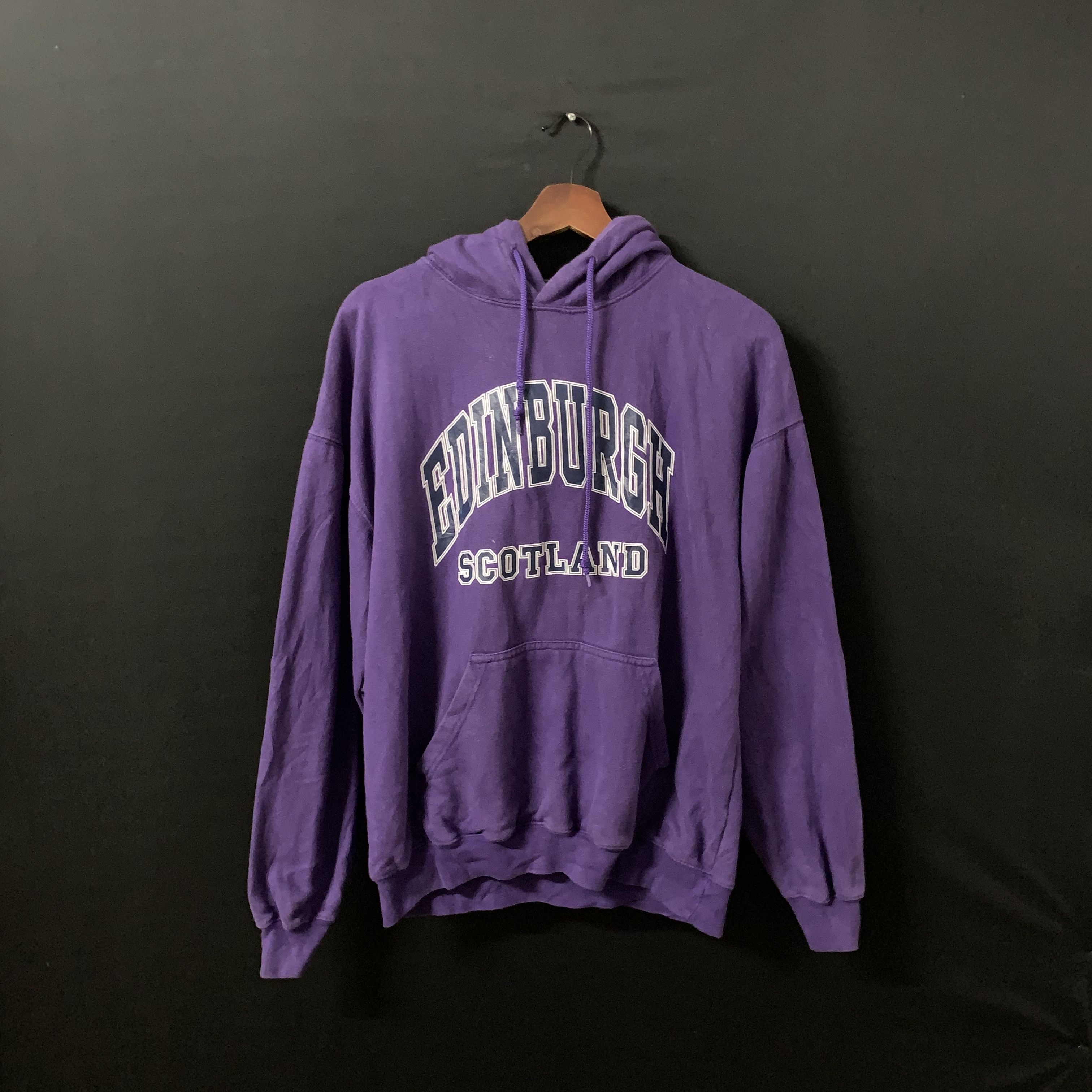 Japanese Brand Vintage ESG Edinburgh Scotland Spell Out Hooded Sweatshirt Size US M / EU 48-50 / 2 - 1 Thumbnail