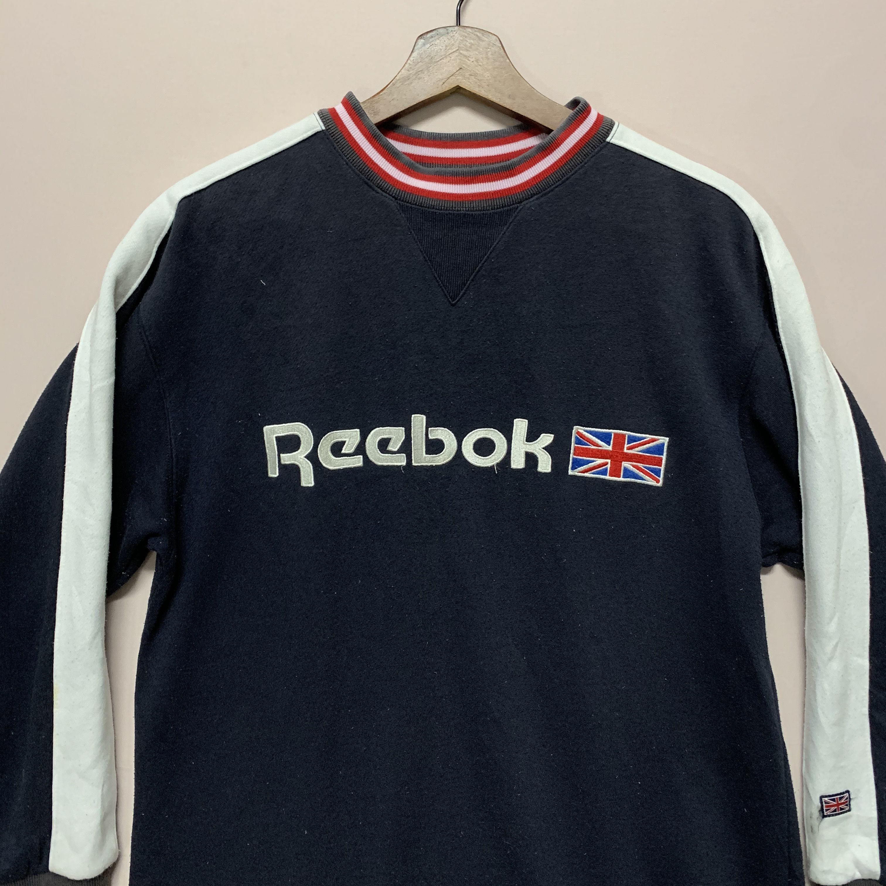 Reebok Vintage Reebok Classic Spell Out Crewneck Sweater Size US M / EU 48-50 / 2 - 2 Thumbnail
