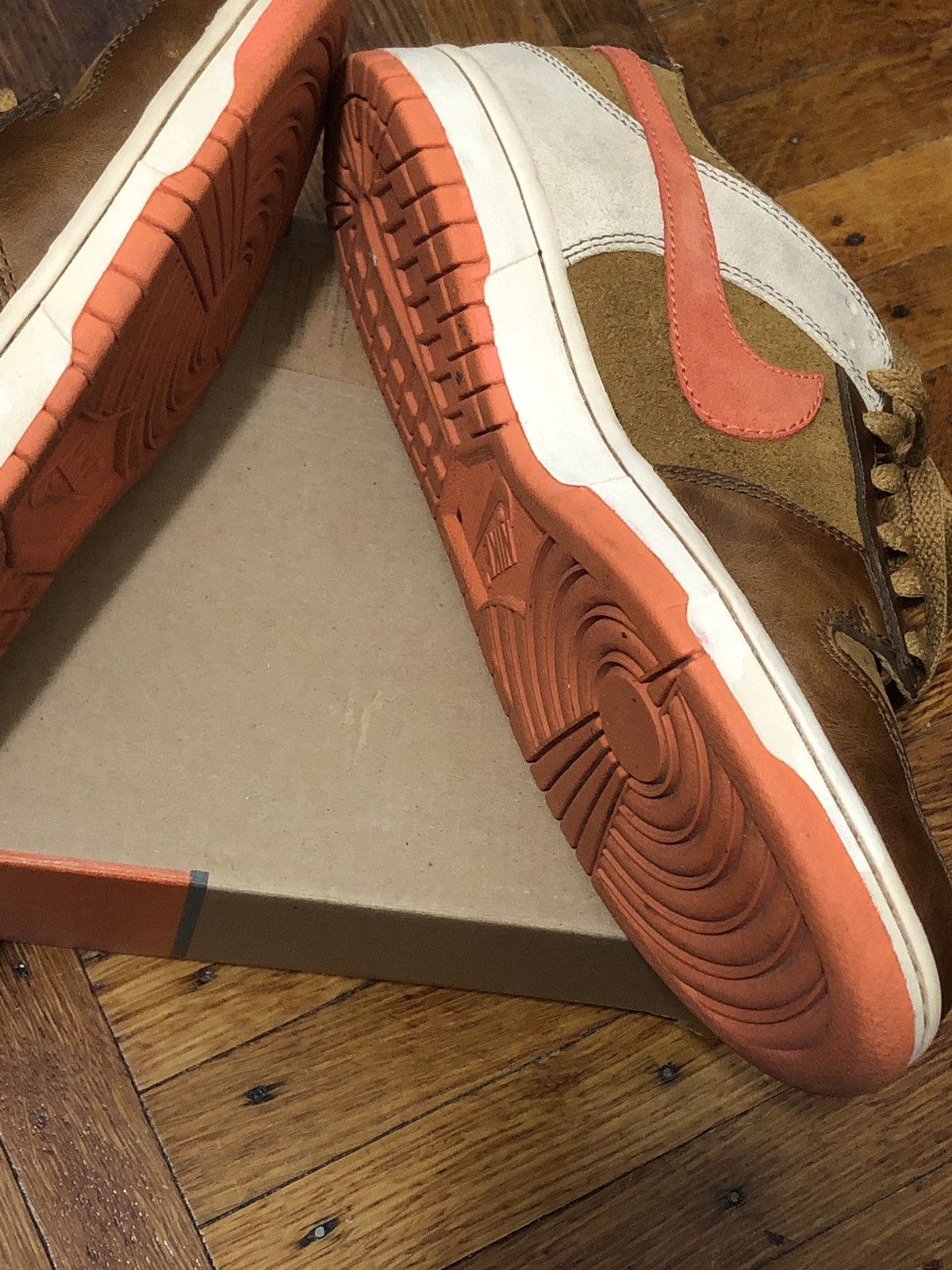Nike Nike Dunks Low Golden Hops | Wild Mango - Pearl Size US 8 / EU 41 - 6 Thumbnail