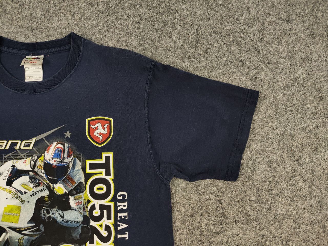 Vintage Vintage Honda Racing Motorcycle James Toseland T Shirt Tee Size US M / EU 48-50 / 2 - 11 Thumbnail