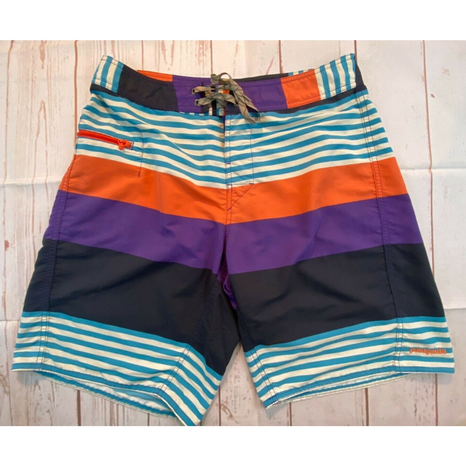Patagonia Patagonia Mens Boys Board shorts Swimsuit trunks Size 32 muti ...
