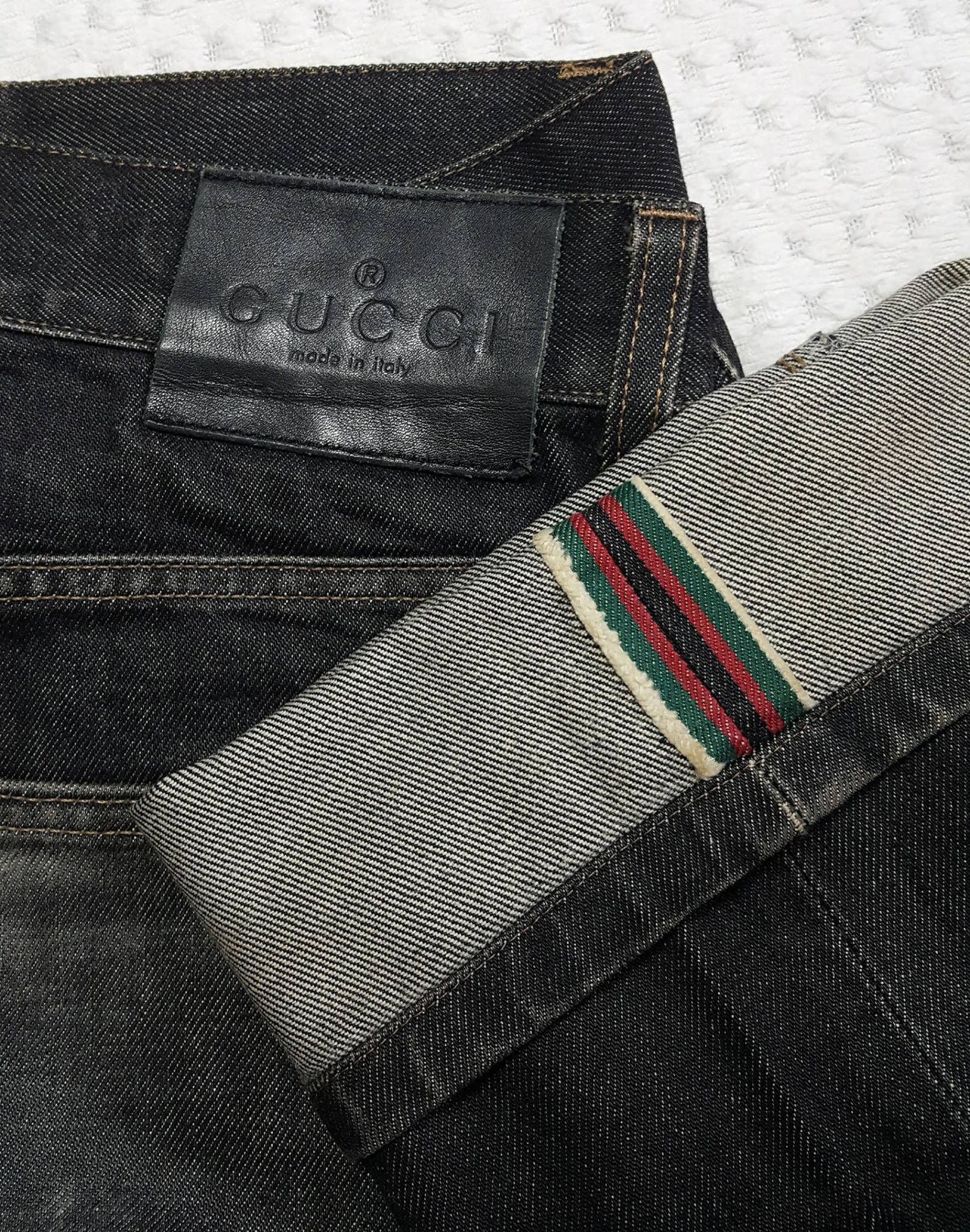 FINAL DROP - GUCCI Selvedge Leather Tag Black Denim Jeans Pants Made In ITALY