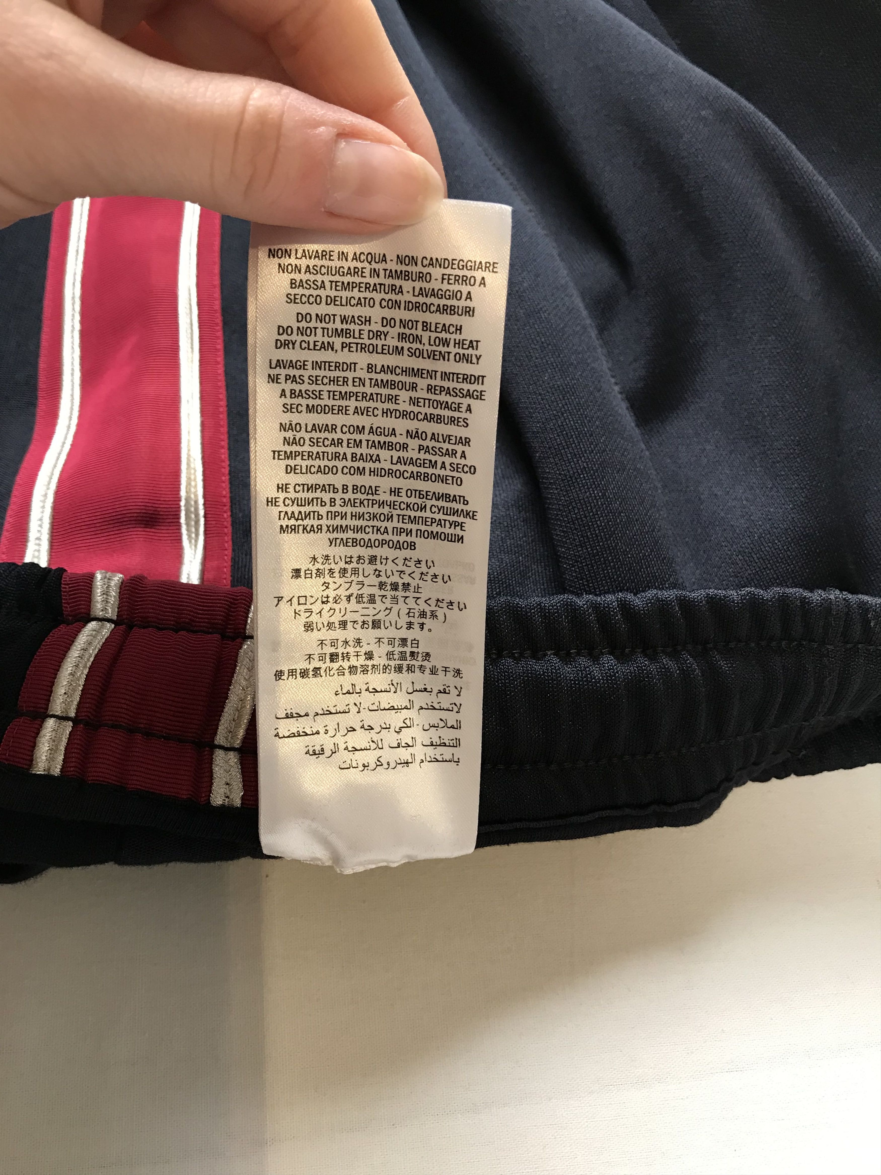 Gucci Men's Gucci Navy Trousers With Red Stripes Size US 32 / EU 48 - 11 Thumbnail