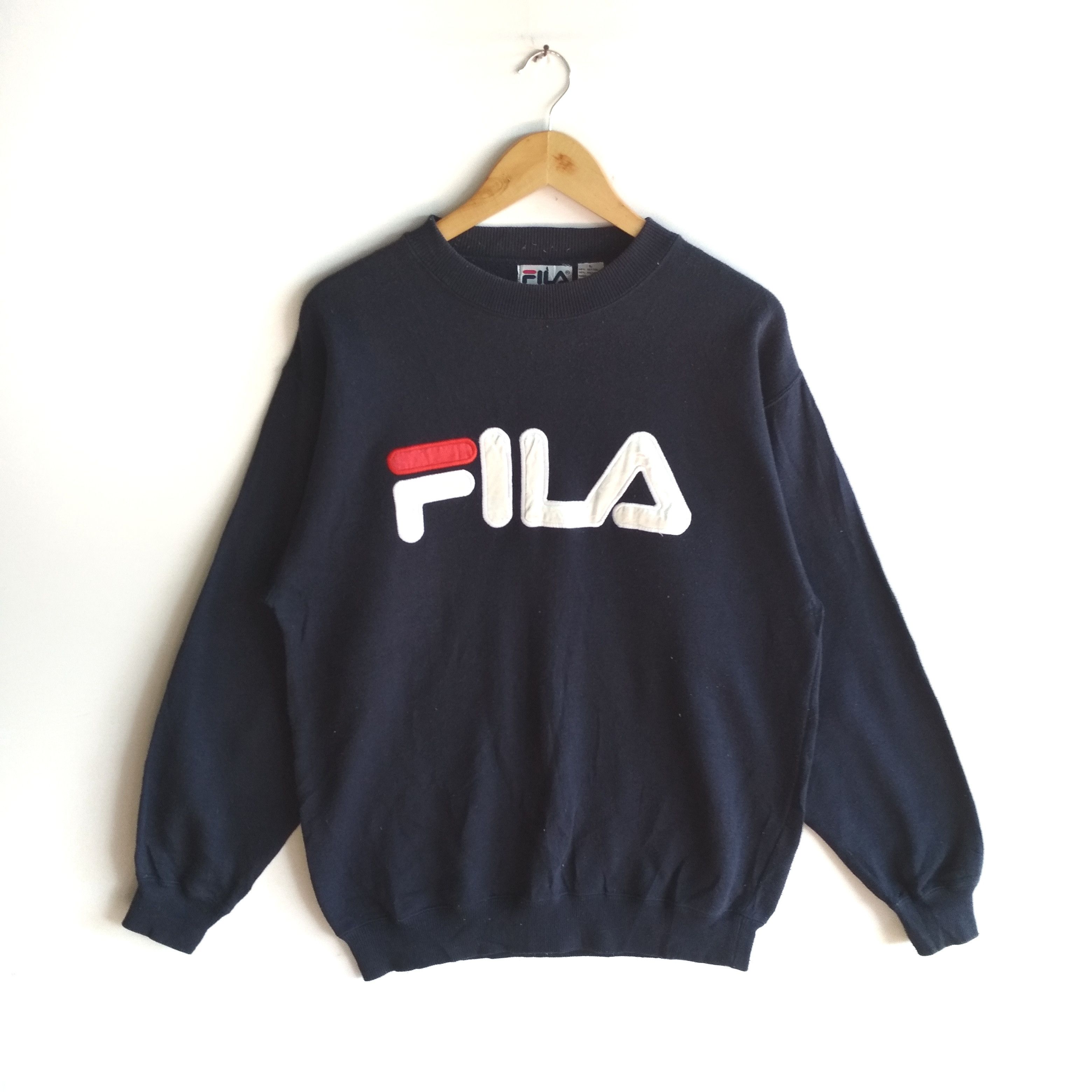Fila FILA Big Logo Embroidery Front and Back Sweatshirt Size US L / EU 52-54 / 3 - 1 Thumbnail