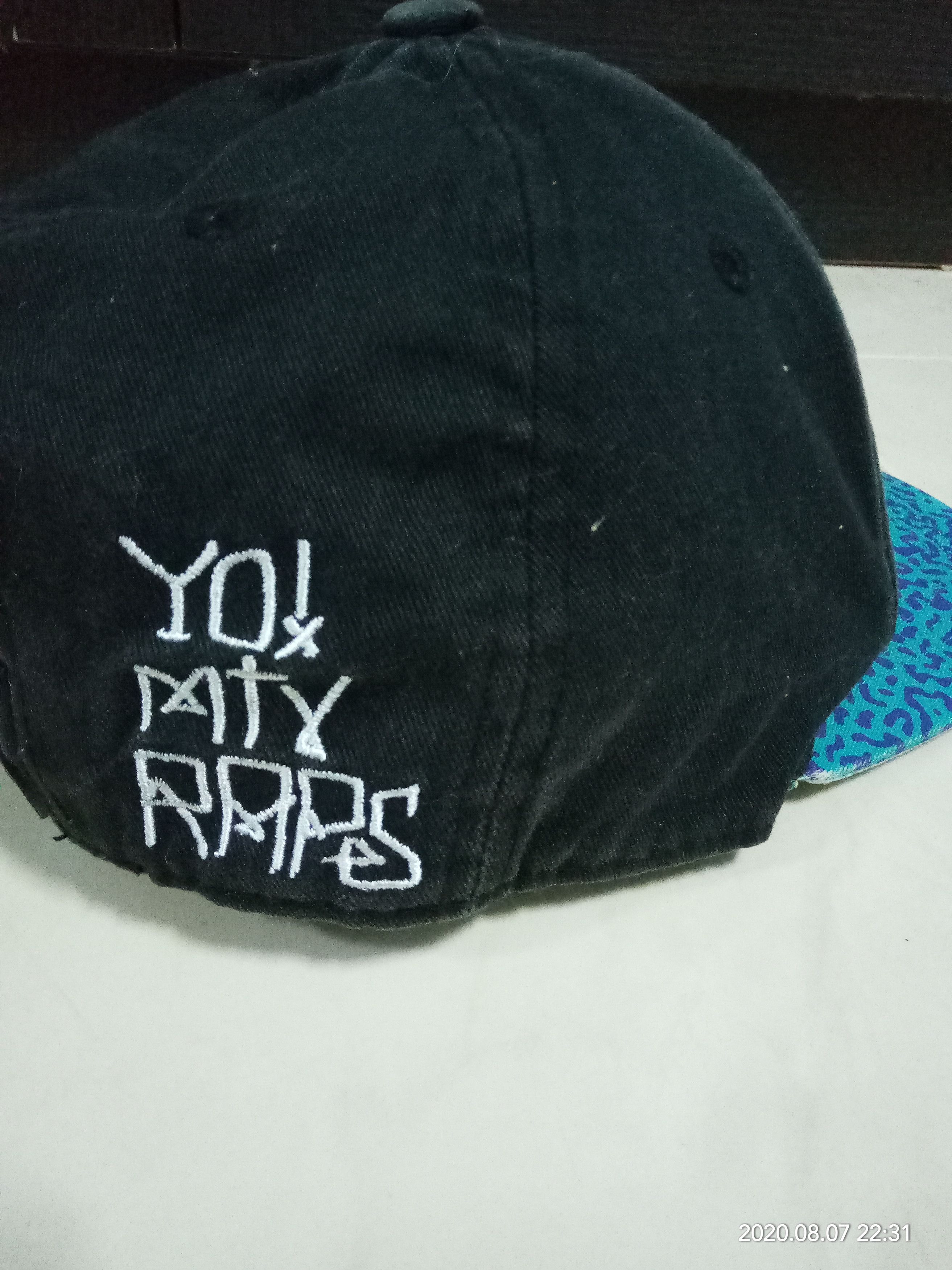 H&M Vintage Yo MTV Raps Music Television Rap Kids Size Size ONE SIZE - 6 Thumbnail