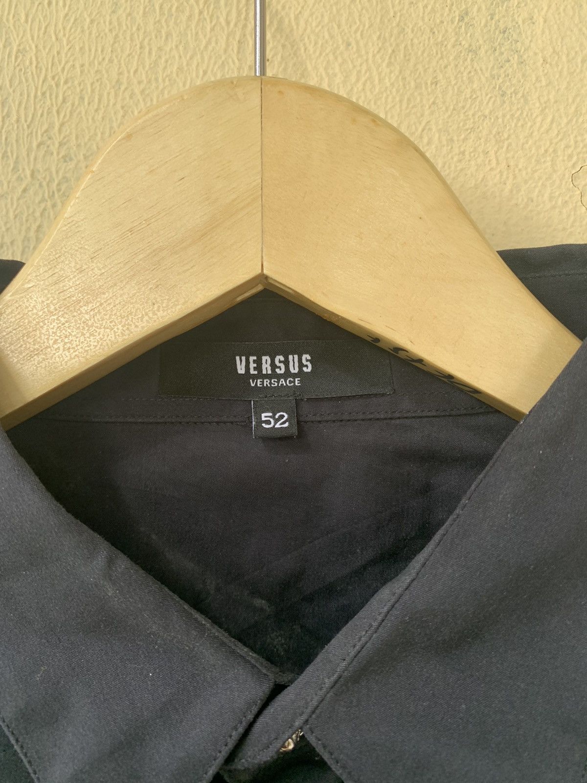 Versace Versus Versace Black Shirt Size US L / EU 52-54 / 3 - 3 Thumbnail