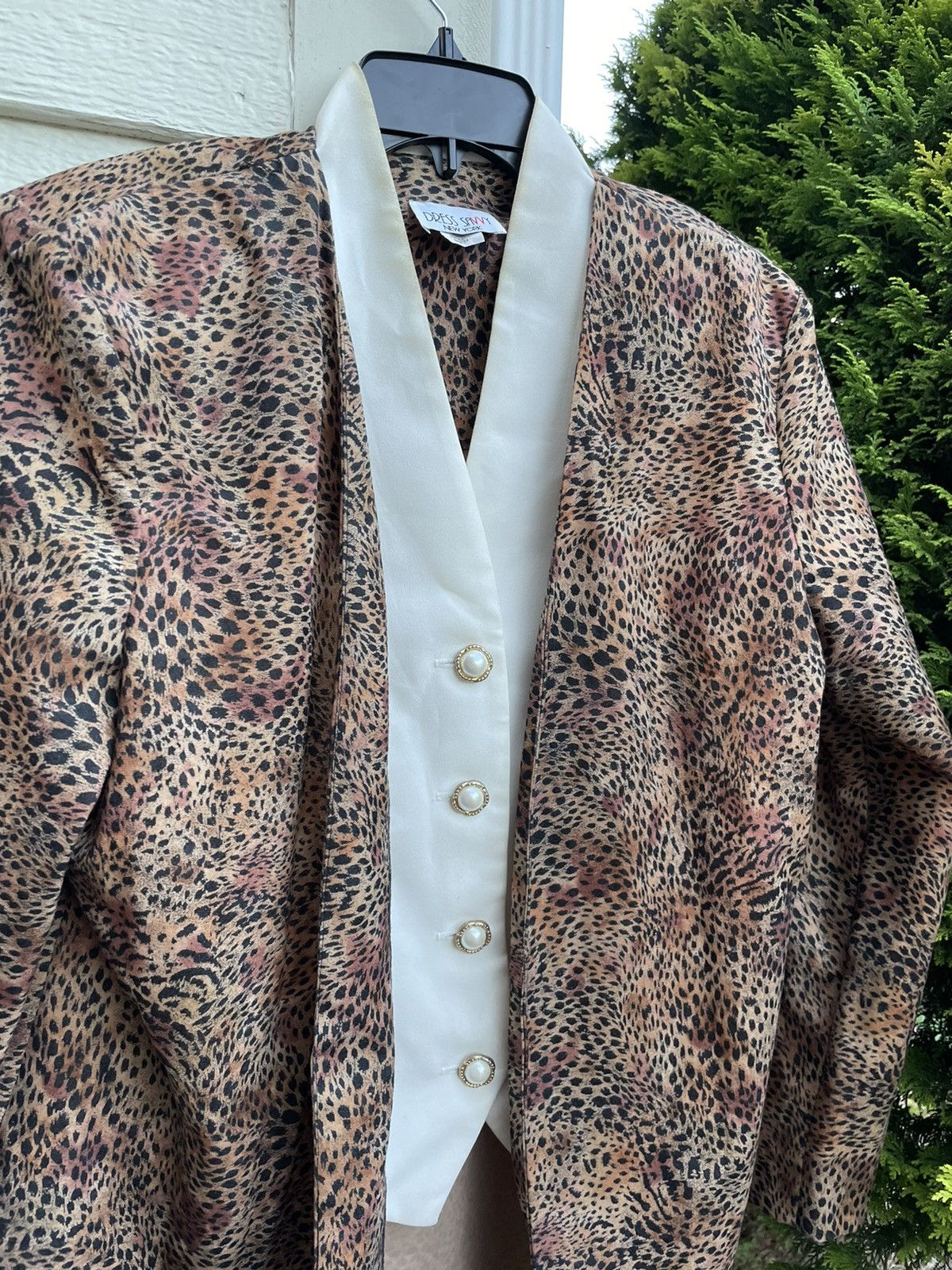 Vintage 70s Vintage Cheetah Print Jacket button up w/ shoulder pads Size XL / US 12-14 / IT 48-50 - 1 Thumbnail