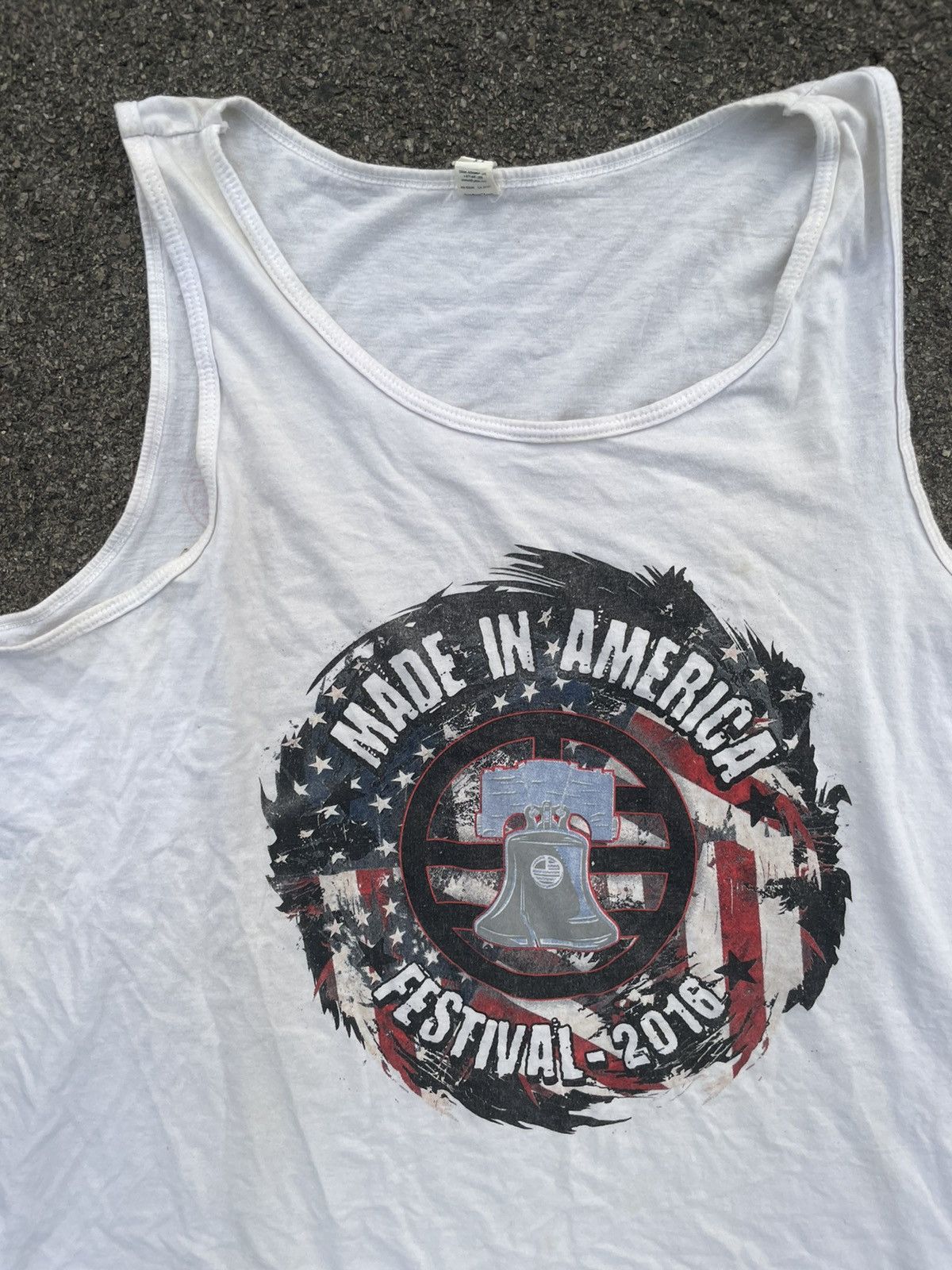 Band Tees 2016 Jay-Z Festival Concert Tank Top Travis Scott Lil Wayne Size US XXL / EU 58 / 5 - 2 Thumbnail