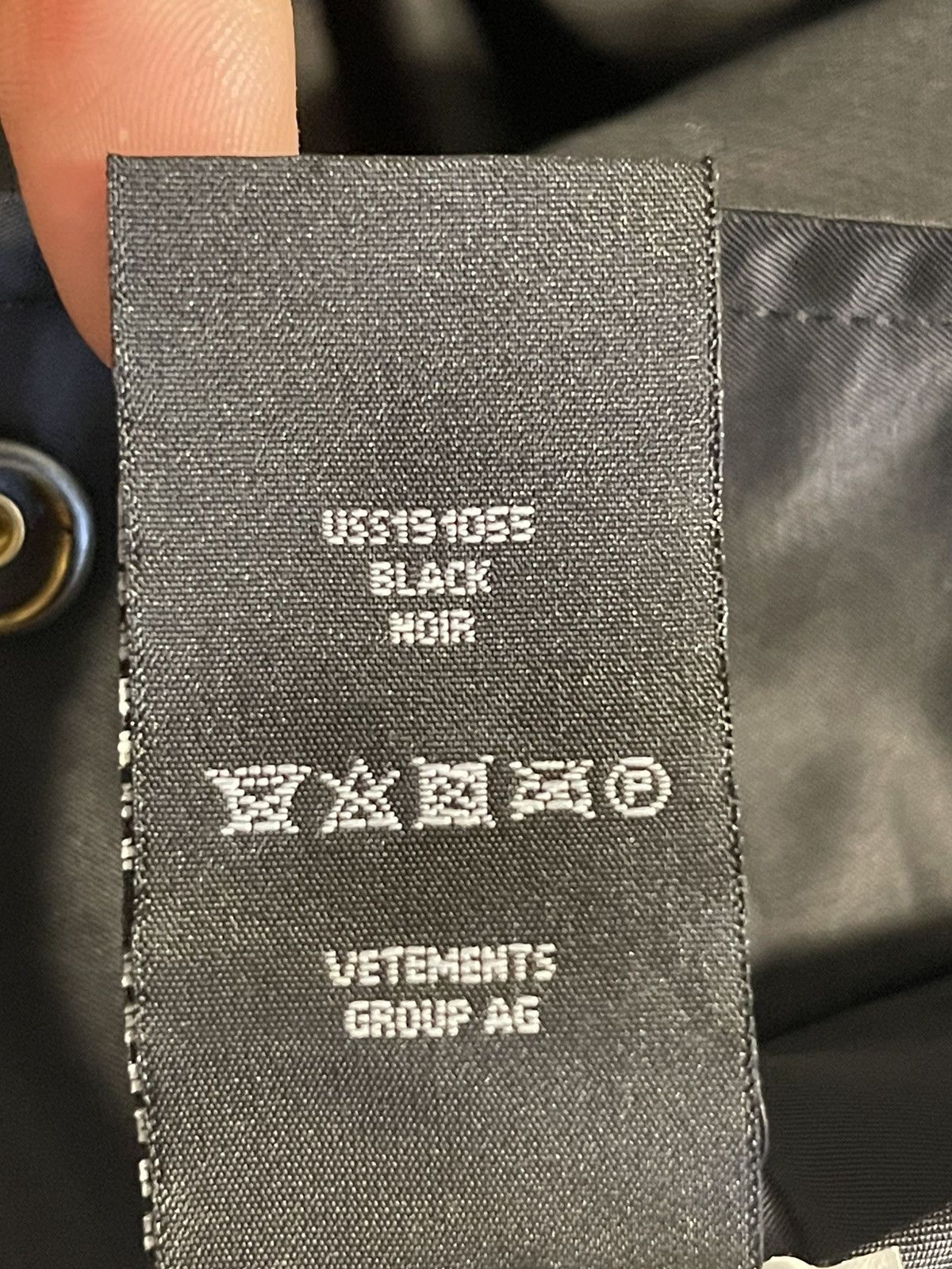 Vetements (💥Grail💥BNWT)Vetements 19ss Reversible QR code Bomber Jacket Size US S / EU 44-46 / 1 - 11 Thumbnail