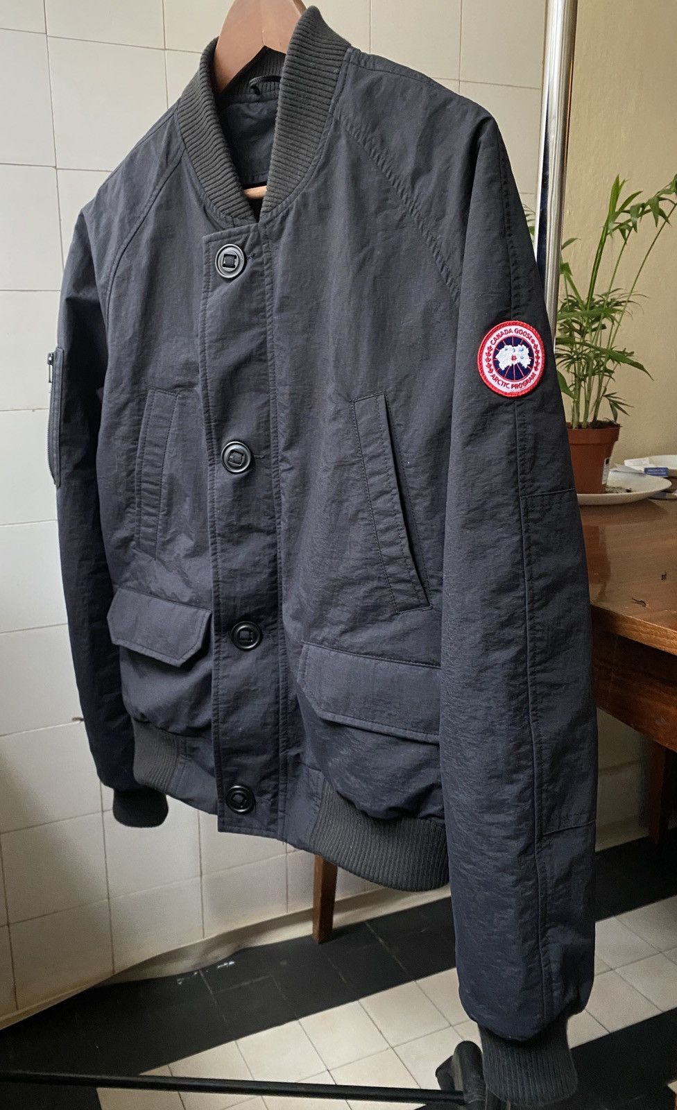 Canada Goose 2400M bomber jacket size L