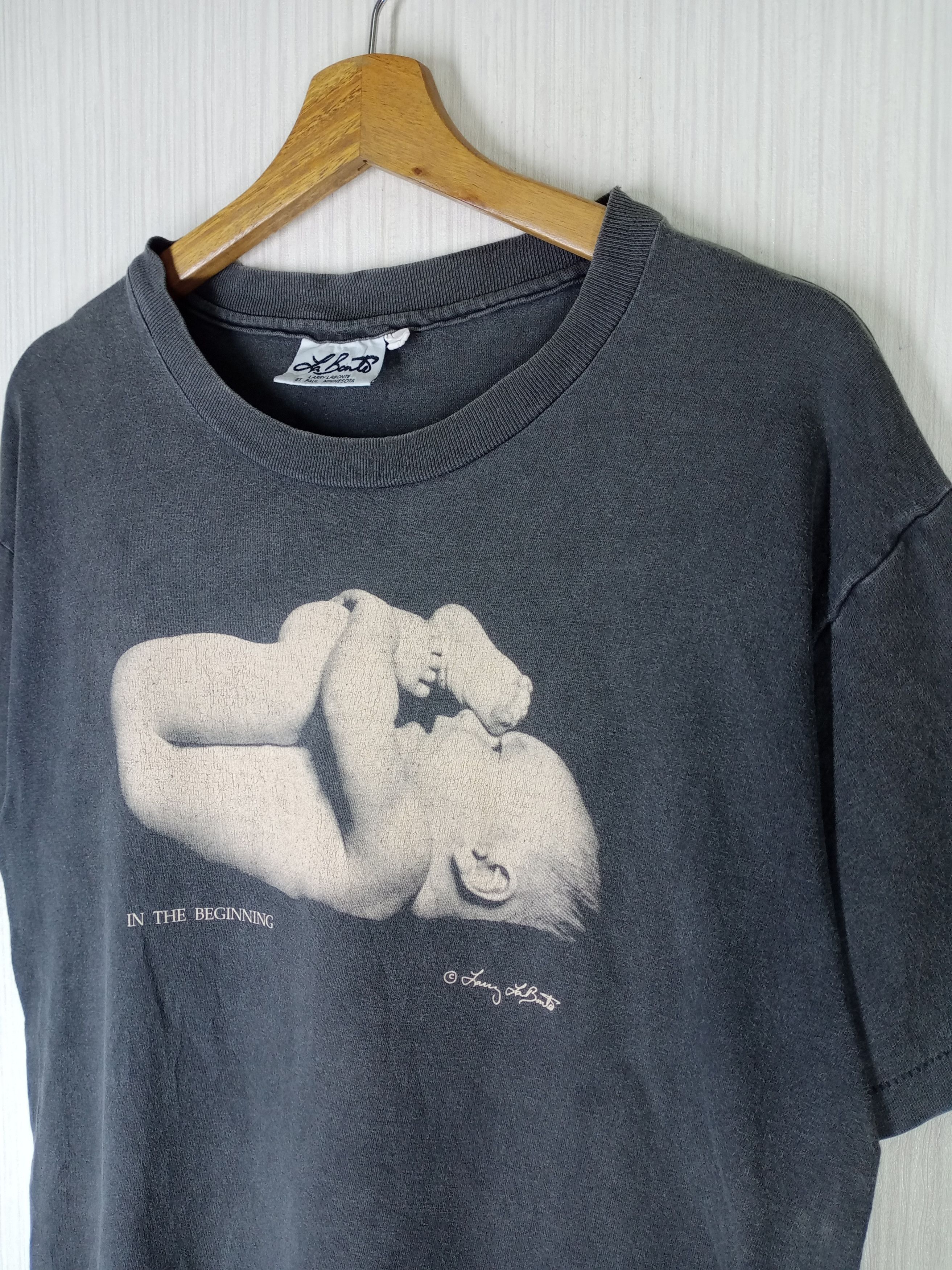 Vintage Rare Vintage 90's Larry Labonte In The Beginning Tshirt Size US M / EU 48-50 / 2 - 2 Thumbnail