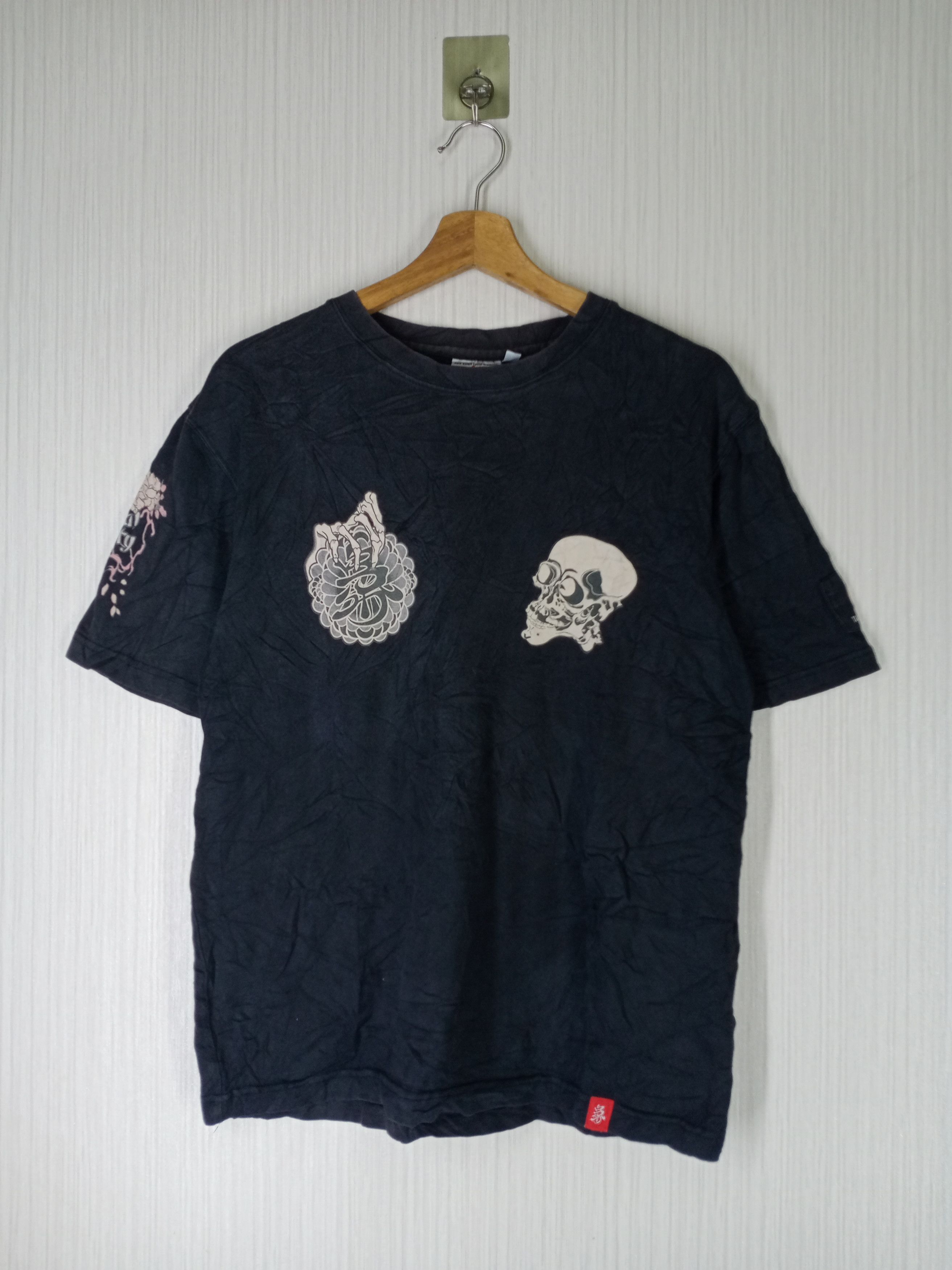 Tedman Rare Bakuratsu Ranman Musume Tedman skull Tshirt Size US M / EU 48-50 / 2 - 3 Thumbnail