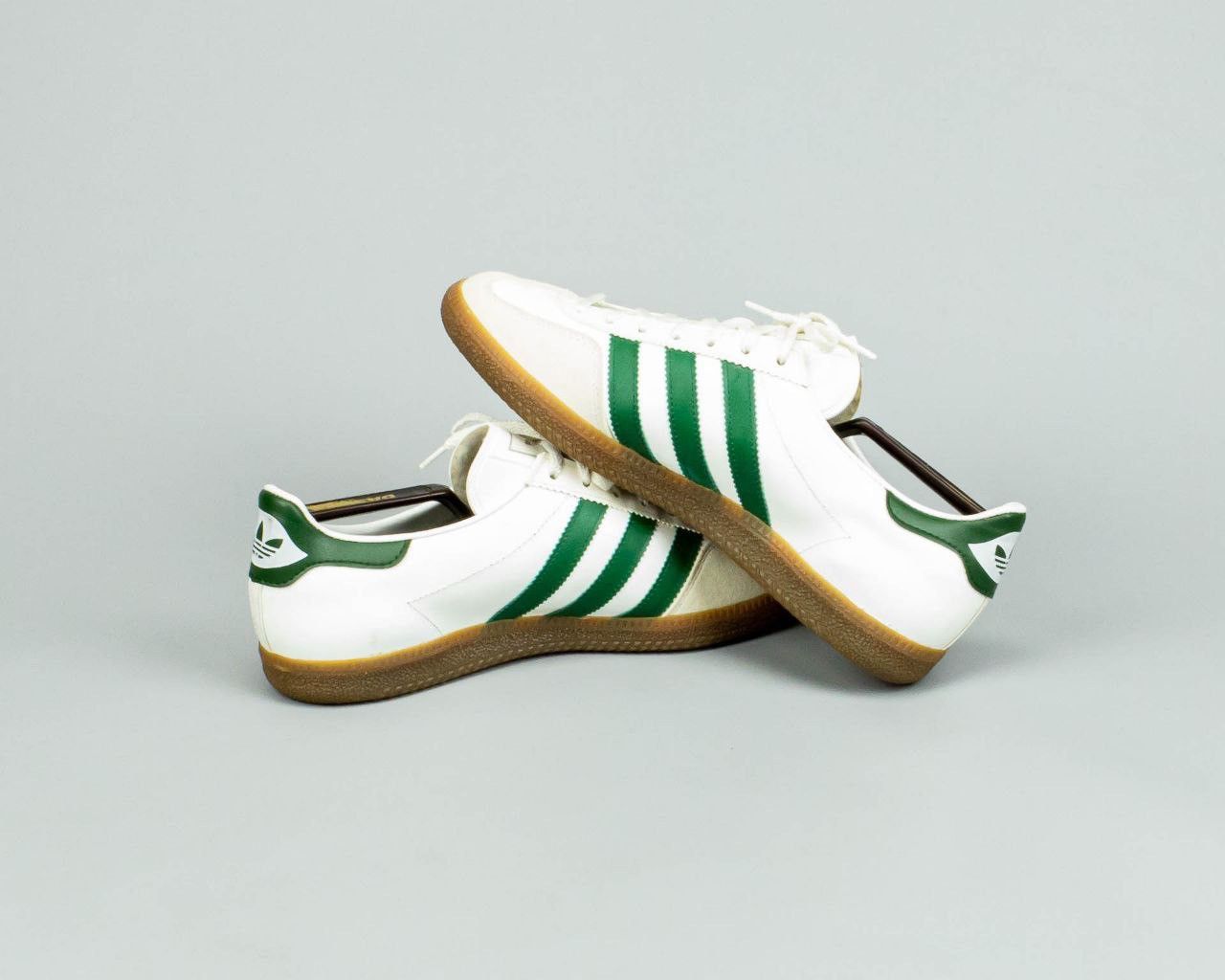 Adidas Adidas Universal West Germany Size US 7.5 / EU 40-41 - 2 Thumbnail