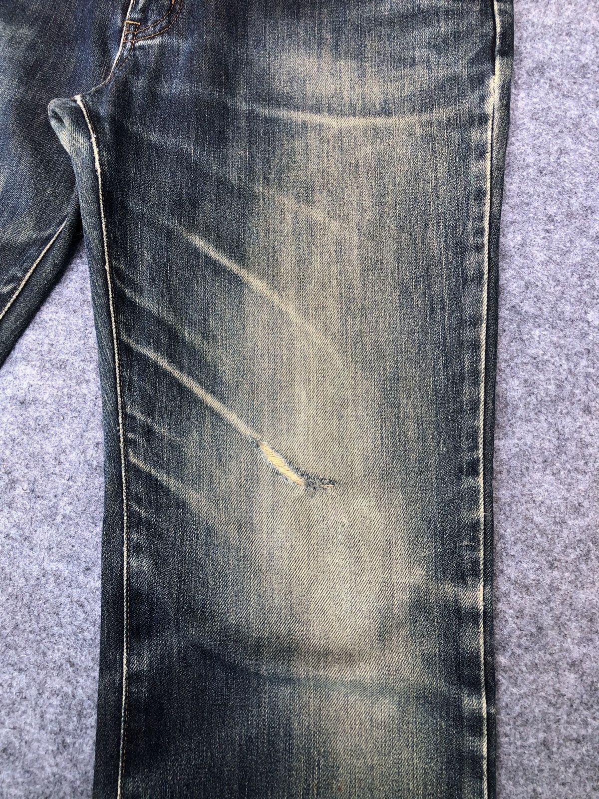 Edwin Last Drop🔥Rare🔥HOT🔥Edwin 403 Distressed Denim jeans Size US 34 / EU 50 - 6 Thumbnail