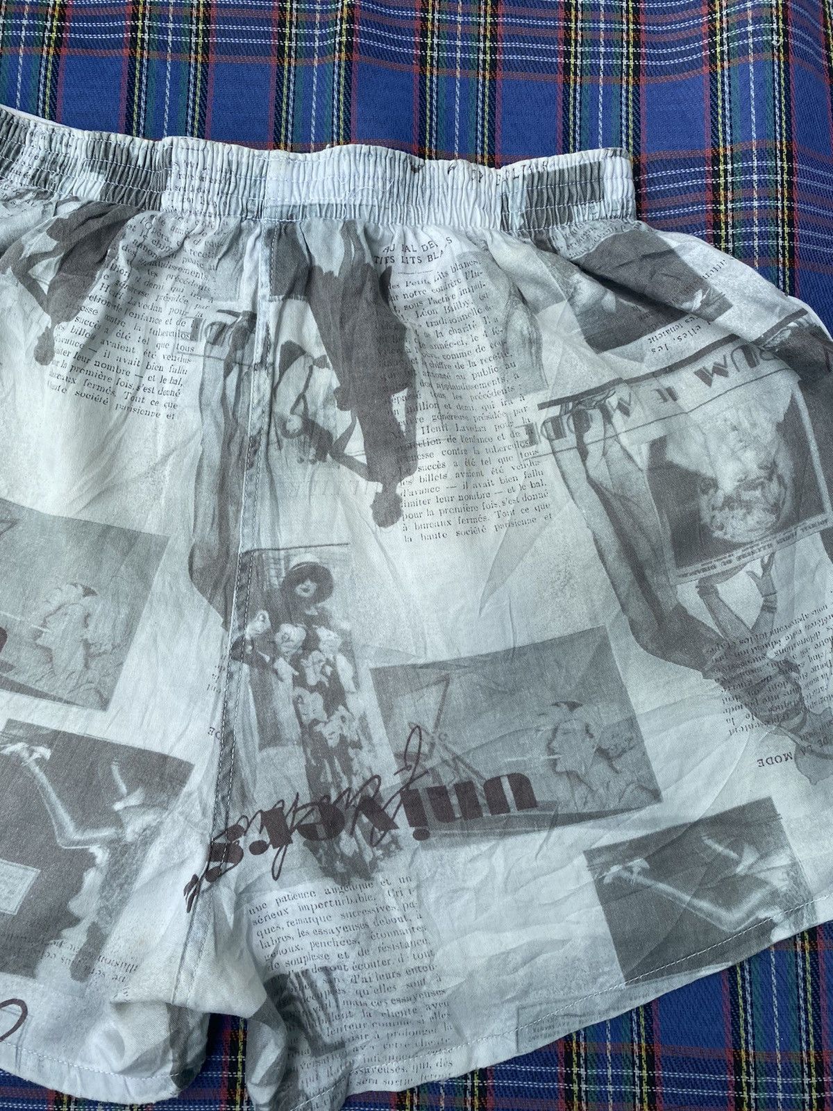 Gaultier Homme Objet × Jean Paul Gaultier ARCHIVE! JPG Homme Vtg Fullprint Art Newspapers Short Size US 34 / EU 50 - 6 Thumbnail