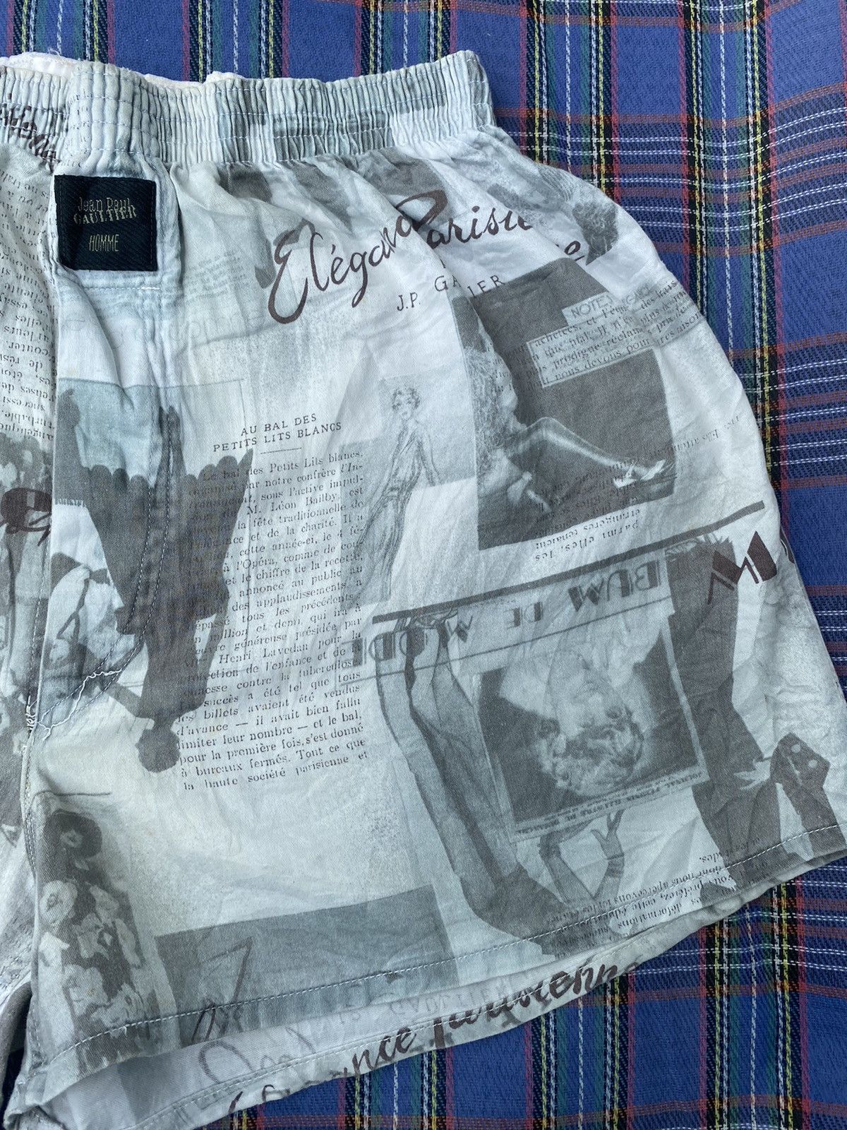 Gaultier Homme Objet × Jean Paul Gaultier ARCHIVE! JPG Homme Vtg Fullprint Art Newspapers Short Size US 34 / EU 50 - 5 Thumbnail