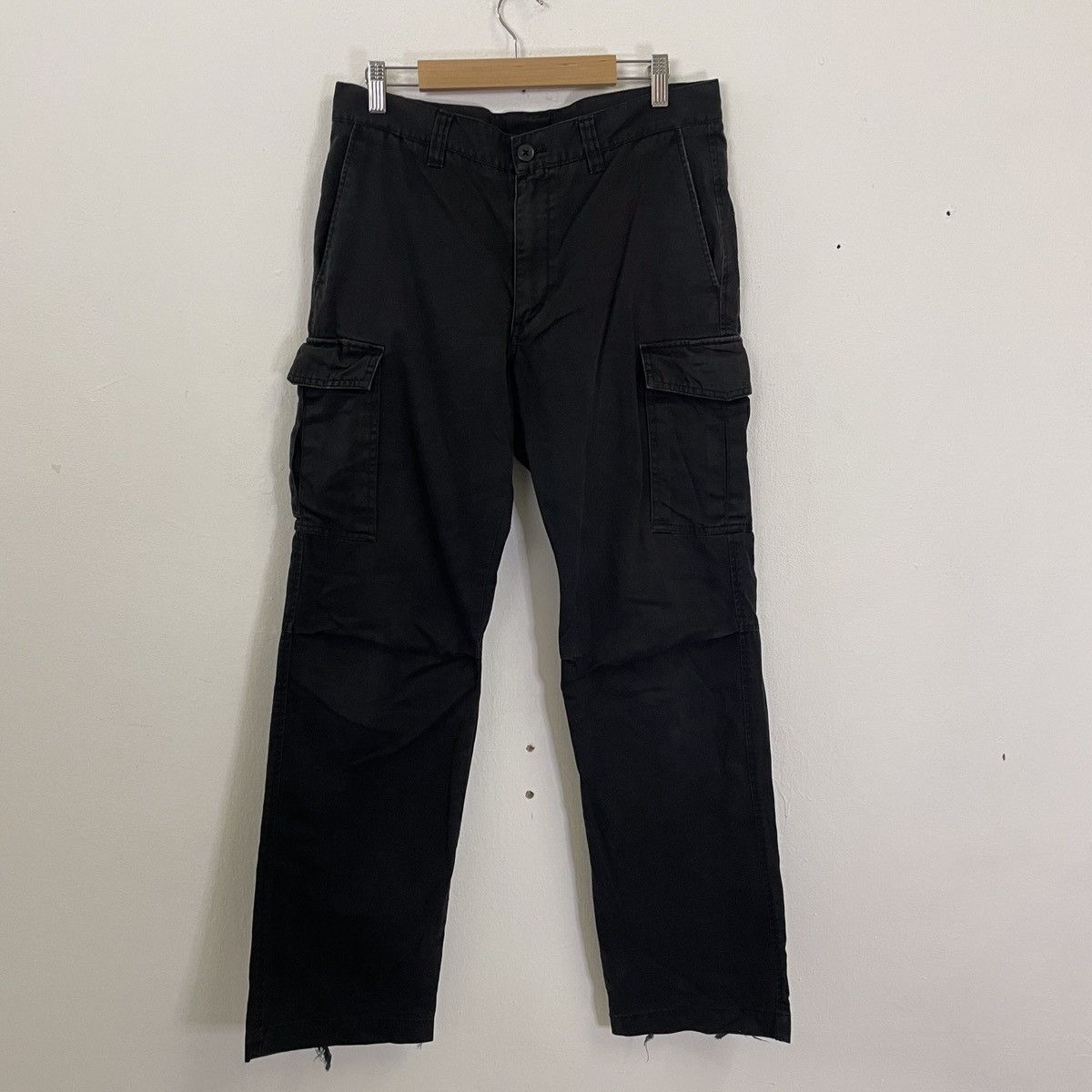 image of Utility Multipocket Tactical Cargo Pants in Black, Men's (Size 32)