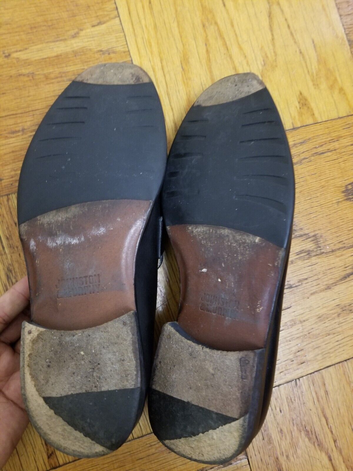 Johnston & Murphy Johnston & Murphy split toe black dress shoes Size US 9 / EU 42 - 5 Thumbnail