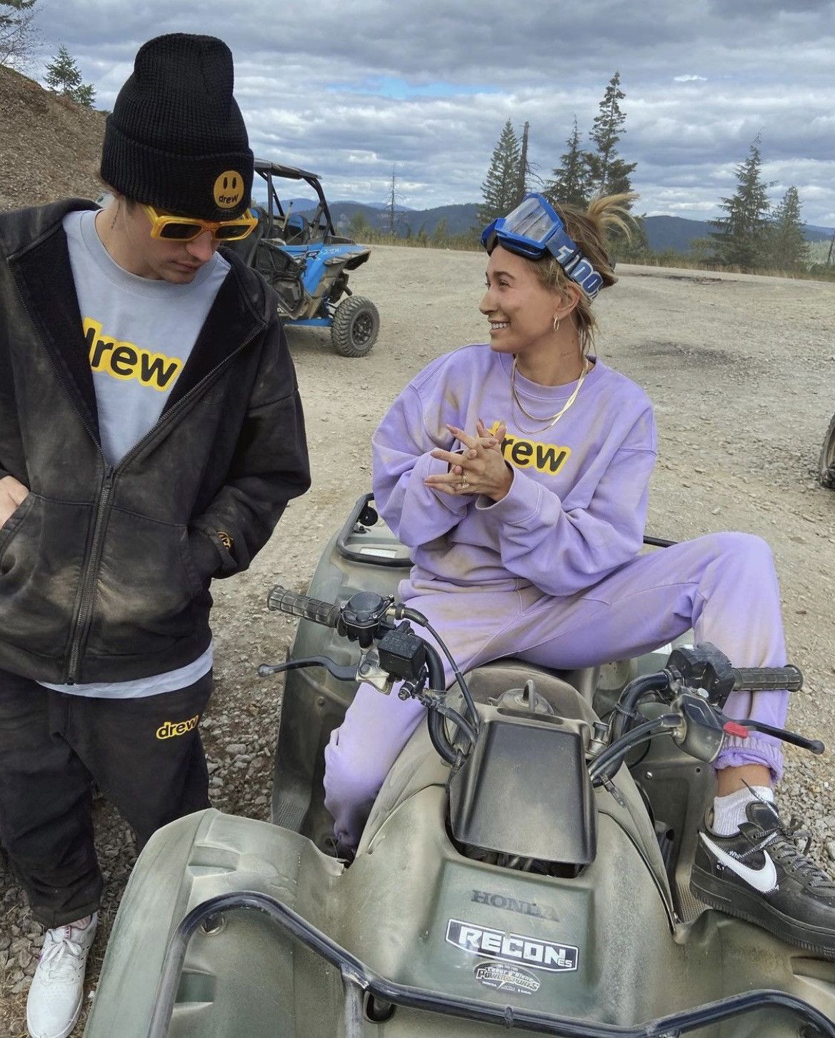 Drew House × Justin Bieber Drew House Mascot Beanie Size ONE SIZE - 3 Thumbnail