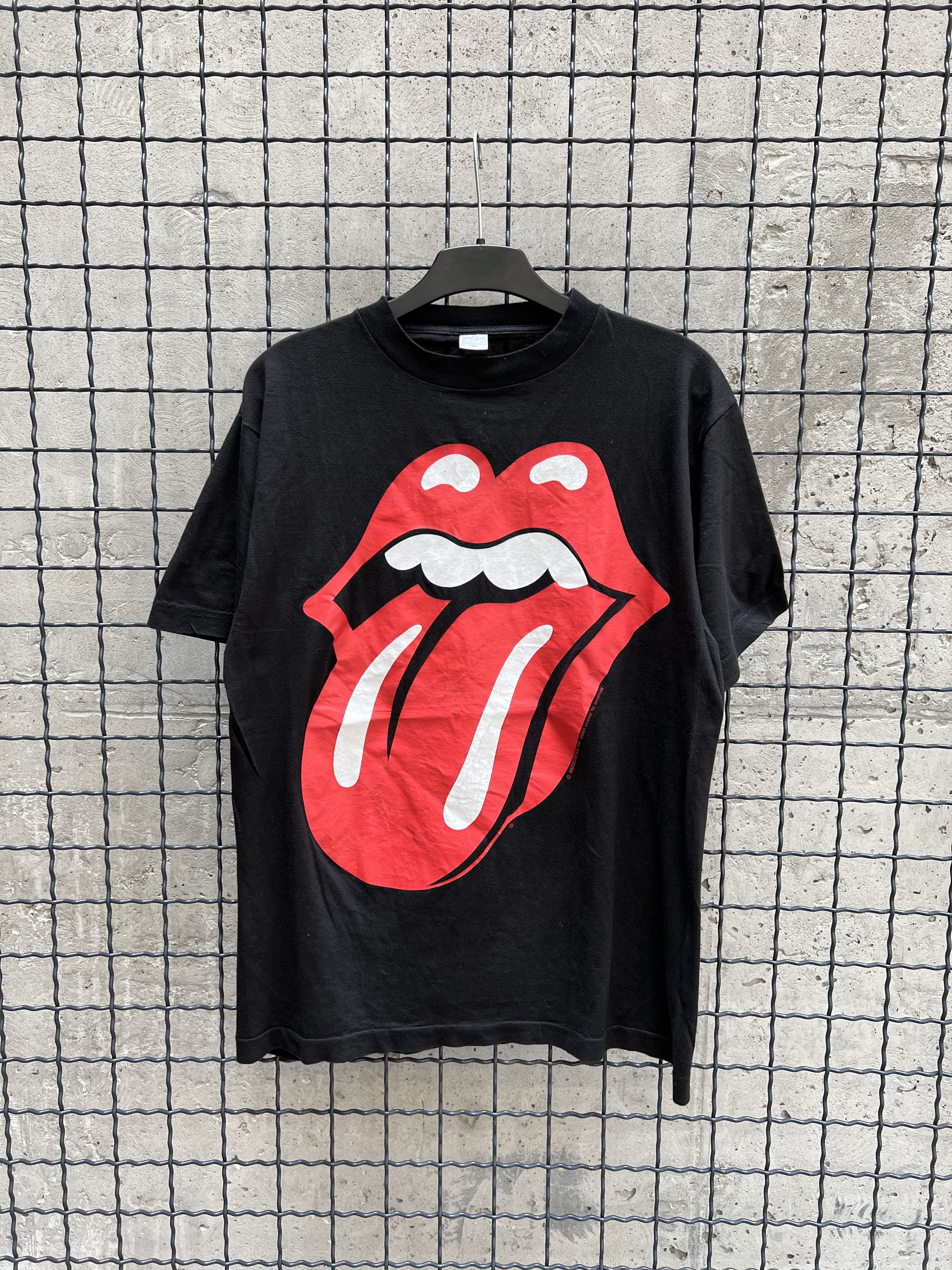 Band Tees Vintage 1989 Rolling Stones Rock Band Tour T-shirt Size US M / EU 48-50 / 2 - 1 Thumbnail