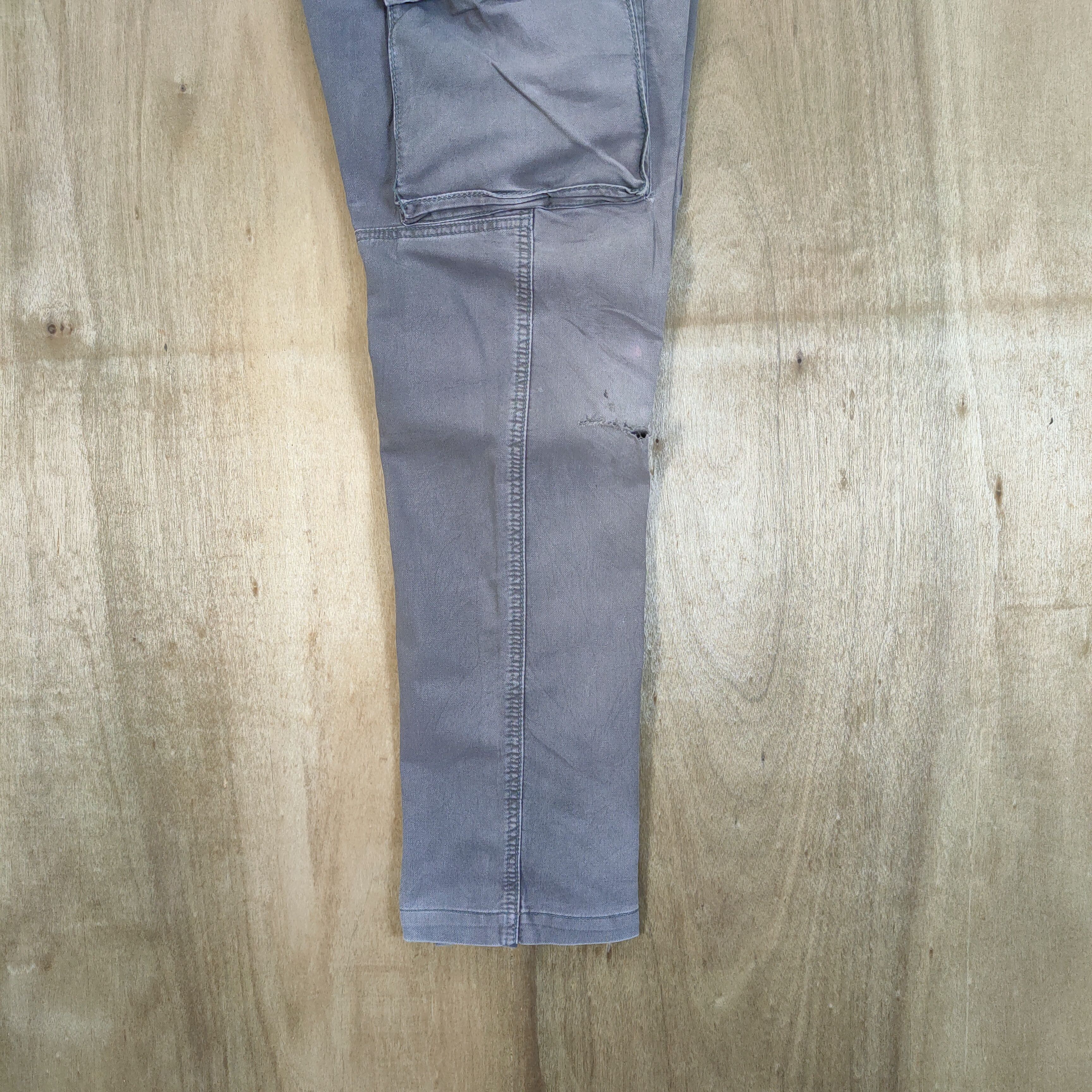 Japanese Brand EVENRIVER FADED WORKWEAR CARGO PANTS Size US 34 / EU 50 - 13 Thumbnail