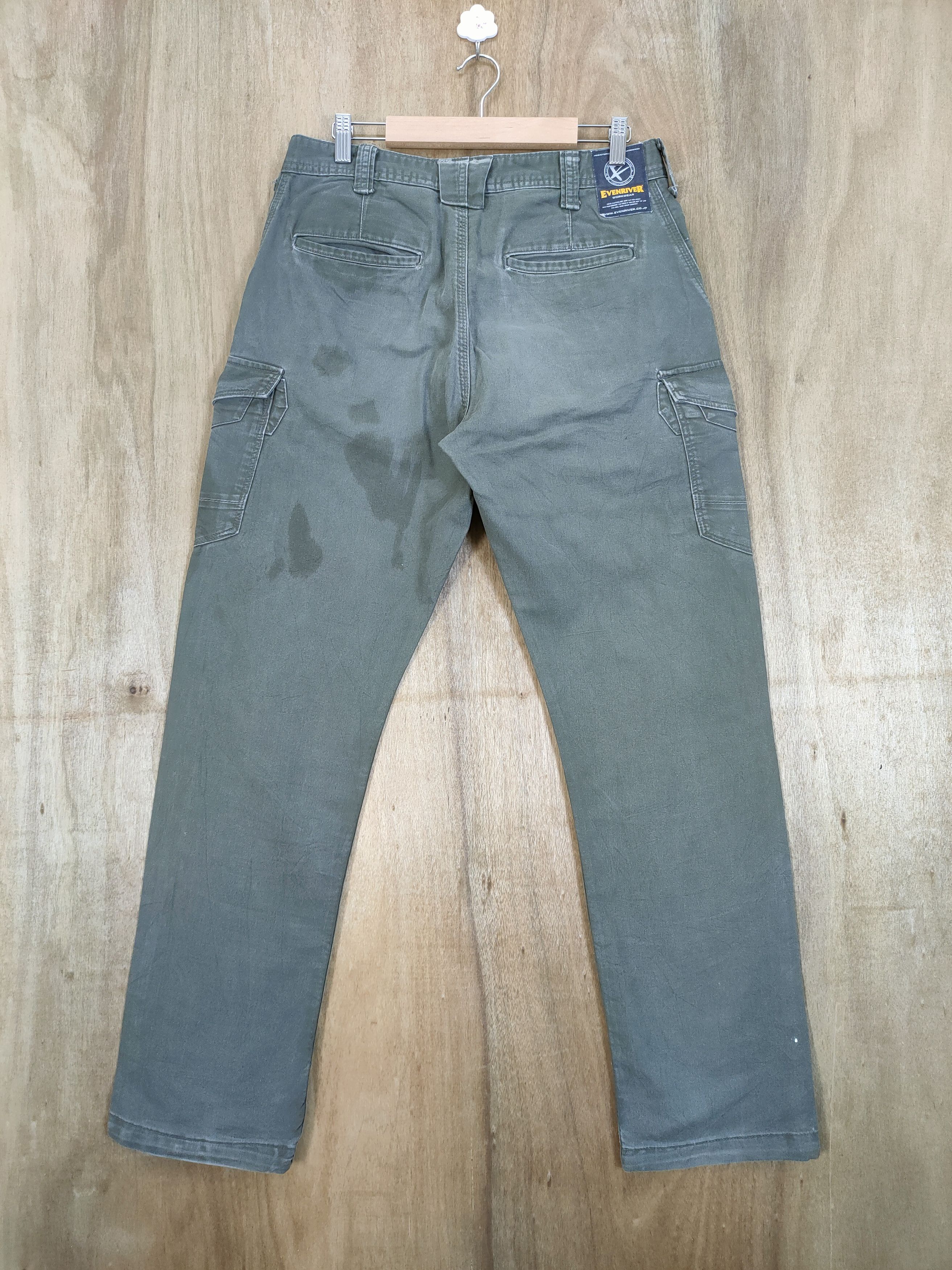 Japanese Brand EVENRIVER FADED DISTRESSED CARGO PANTS Size US 32 / EU 48 - 7 Thumbnail