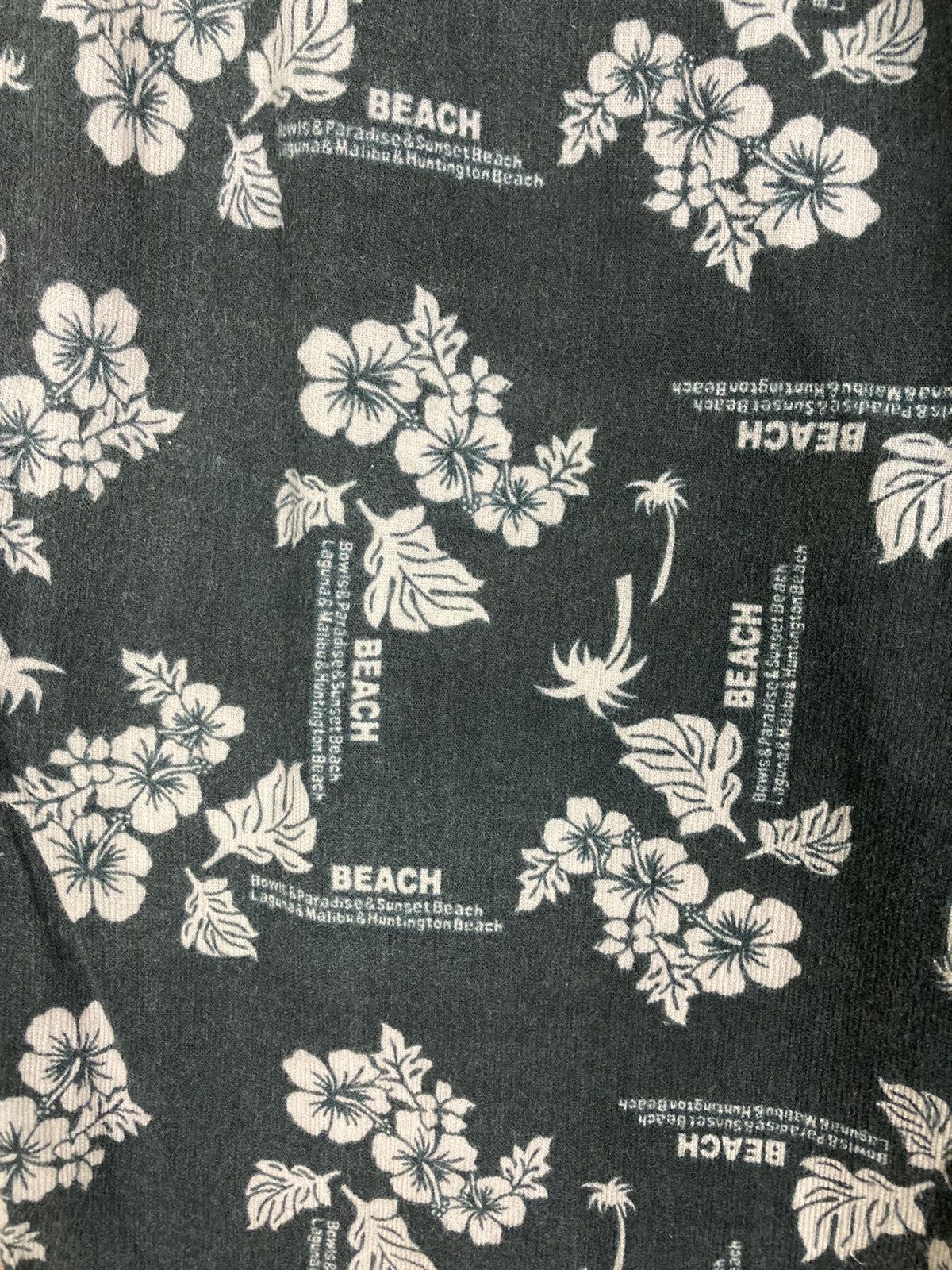 Other Short Pants Surf Style Beach Size US 27 - 4 Thumbnail