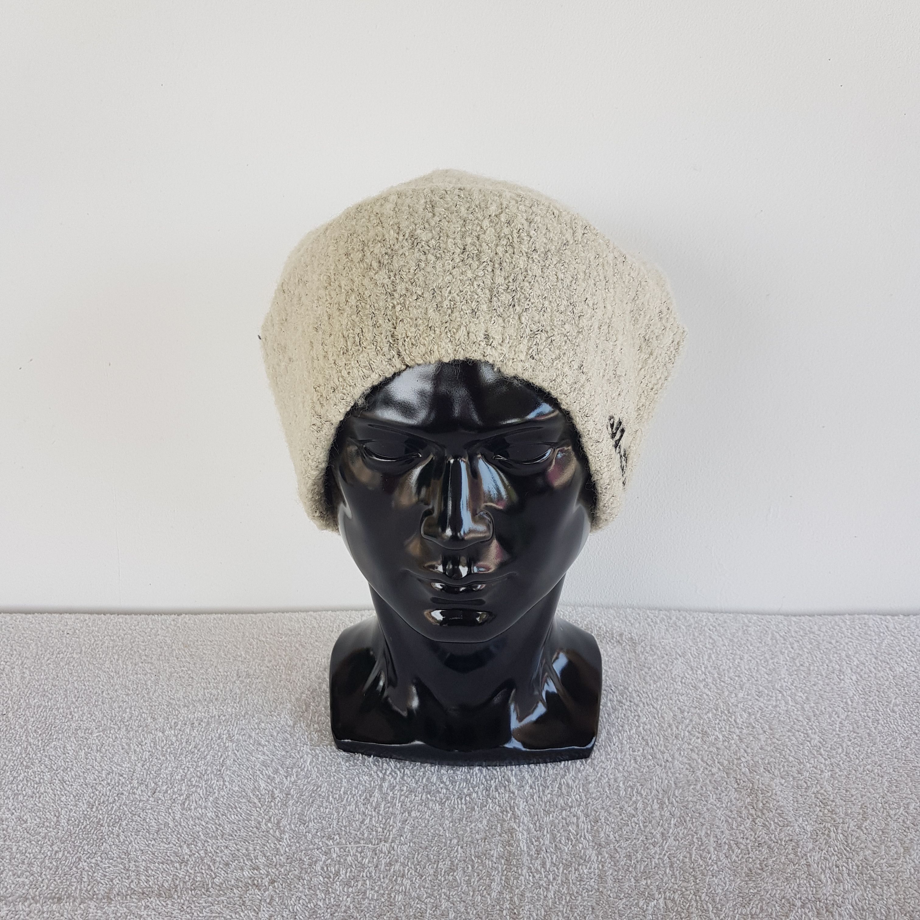 Japanese Brand Beanie Snow Cap Vintage Ellesse Hats - AC10343. Size ONE SIZE - 2 Thumbnail