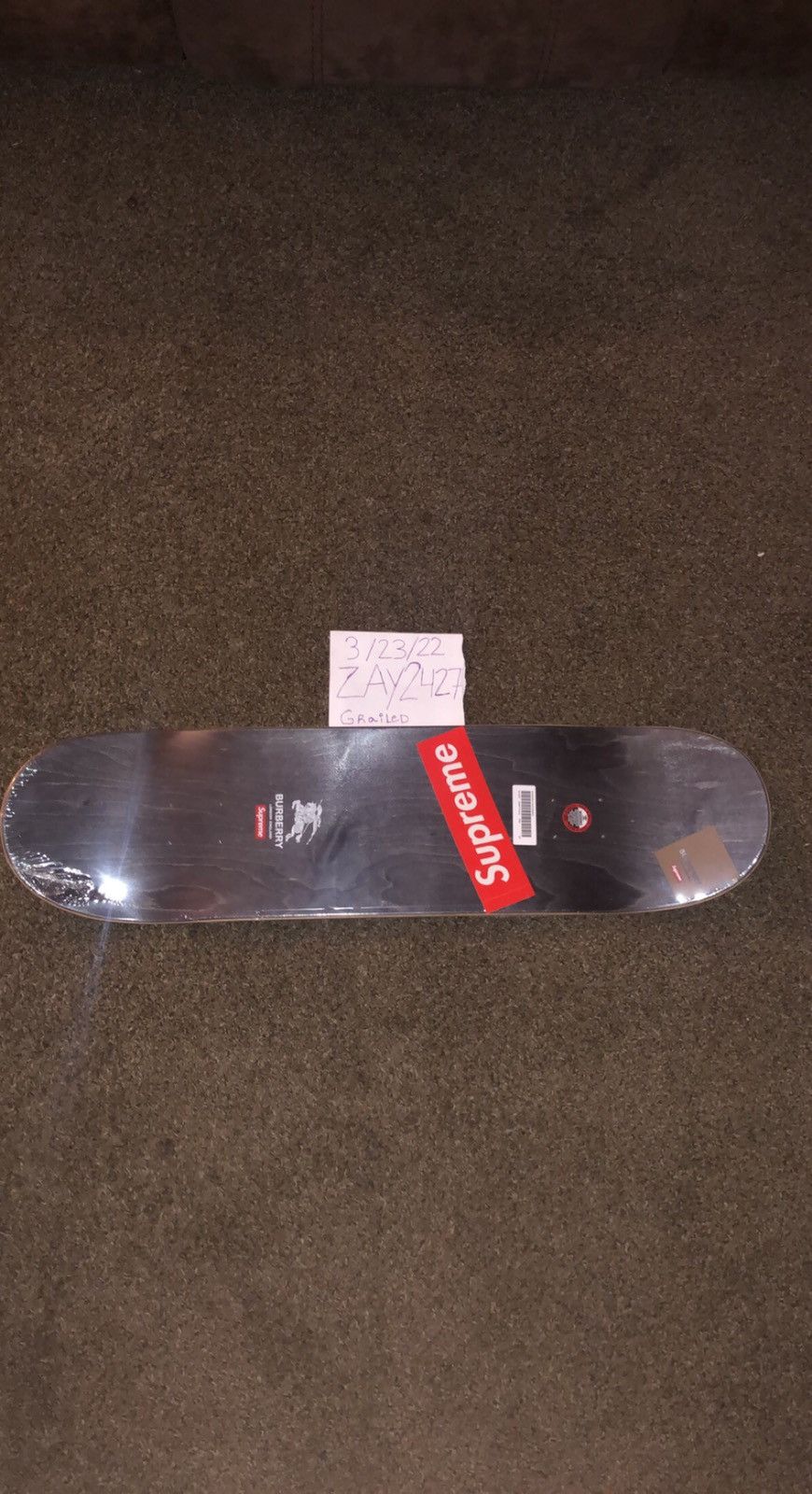 Burberry × Supreme Supreme Burberry Deck Size ONE SIZE - 2 Thumbnail