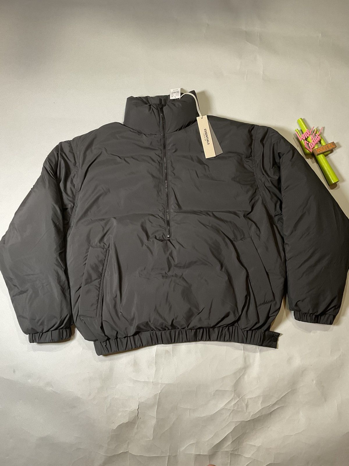 FOG × Fear of God FOG SS22 Essentials Pullover Puffer Jacket Iron  