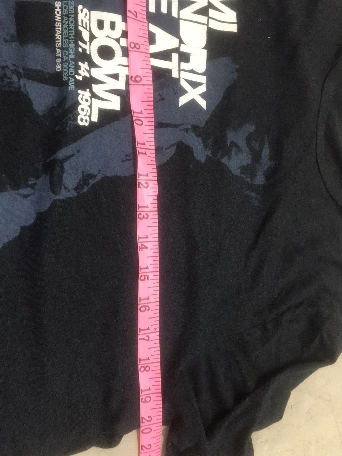 Jimi Hendrix T shirt JIMI HENDRIX LIVE AT THE BOWL Size US M / EU 48-50 / 2 - 10 Thumbnail