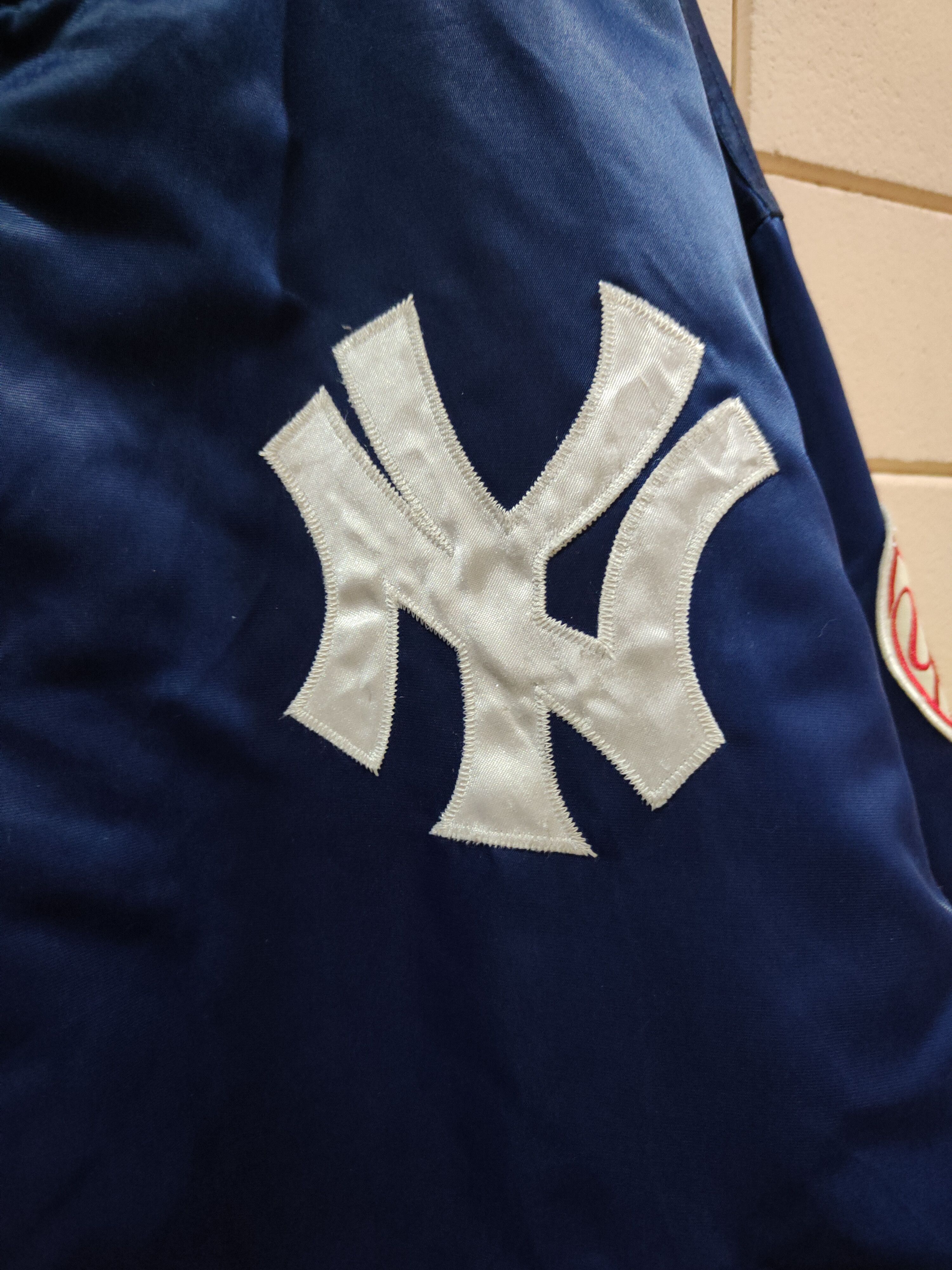 MLB × New York Yankees × Signatures Baseball Varsity Jacket by Felco Size US L / EU 52-54 / 3 - 4 Thumbnail