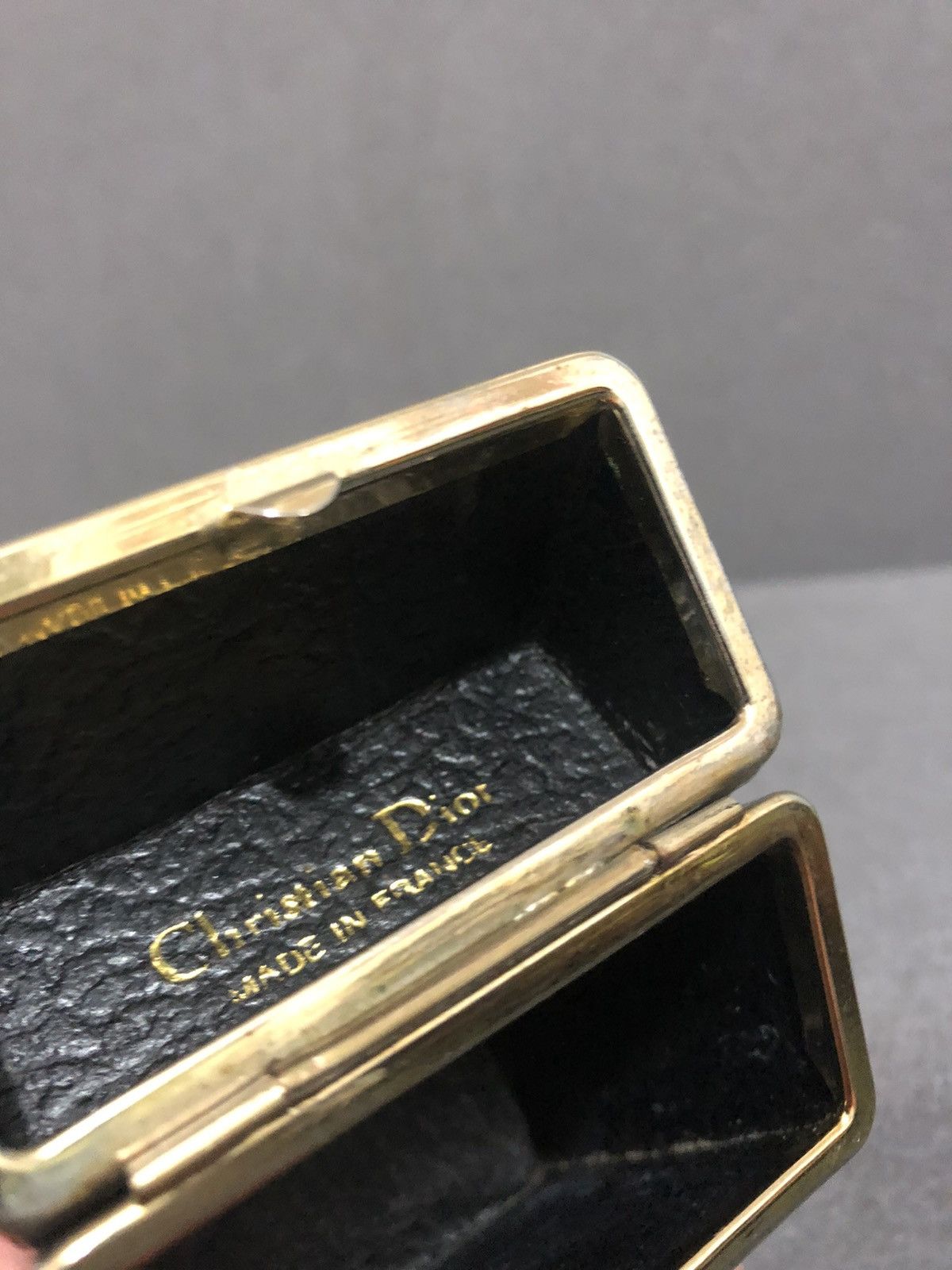 cigarette ring holder Elegant Cigarette Holder For Your Finger, Cigarette Holder Ring, Smoki   Buy Herb Grinders
