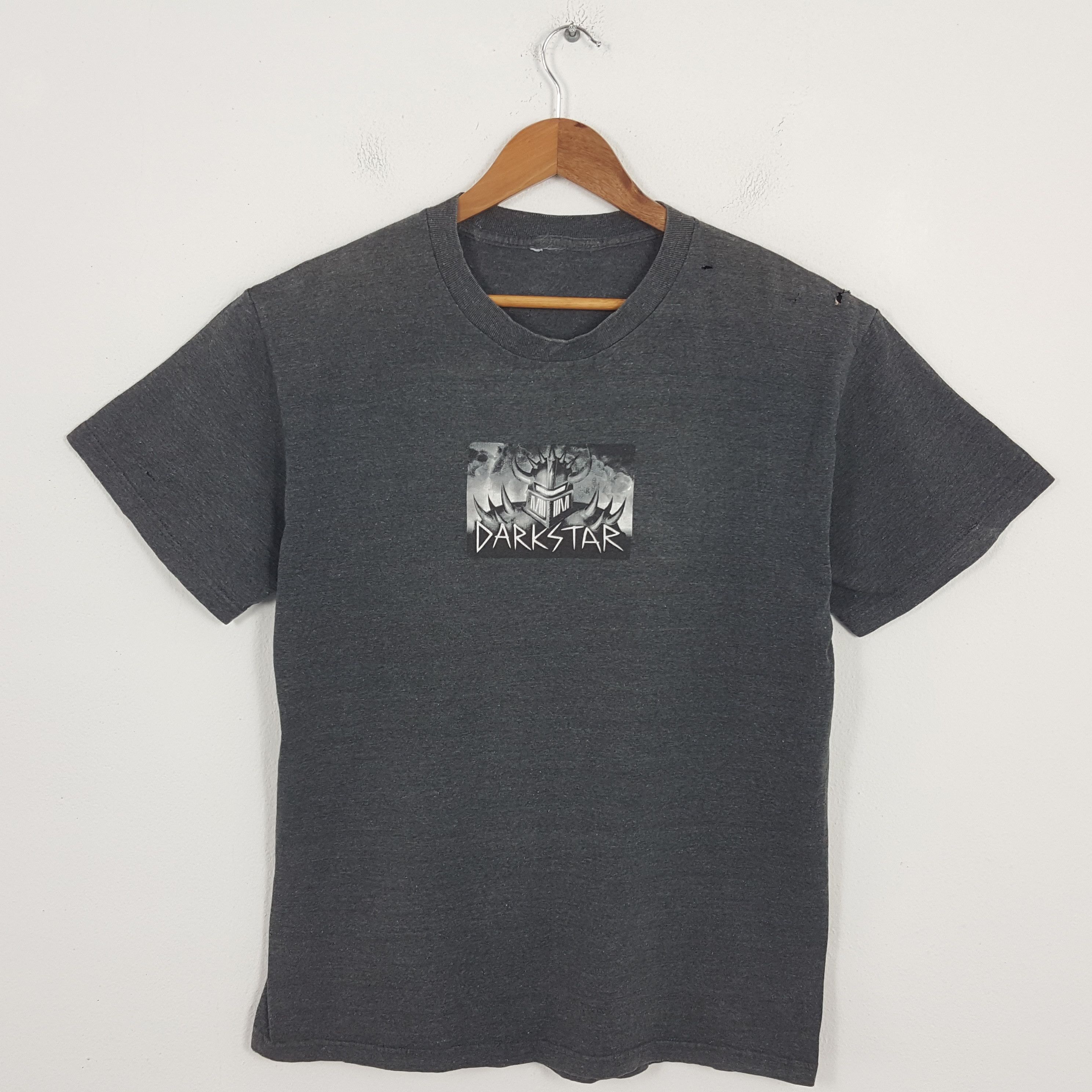 Vintage Vintage DARKSTAR Skateboard Streetwear T-Shirt Size US L / EU 52-54 / 3 - 1 Thumbnail