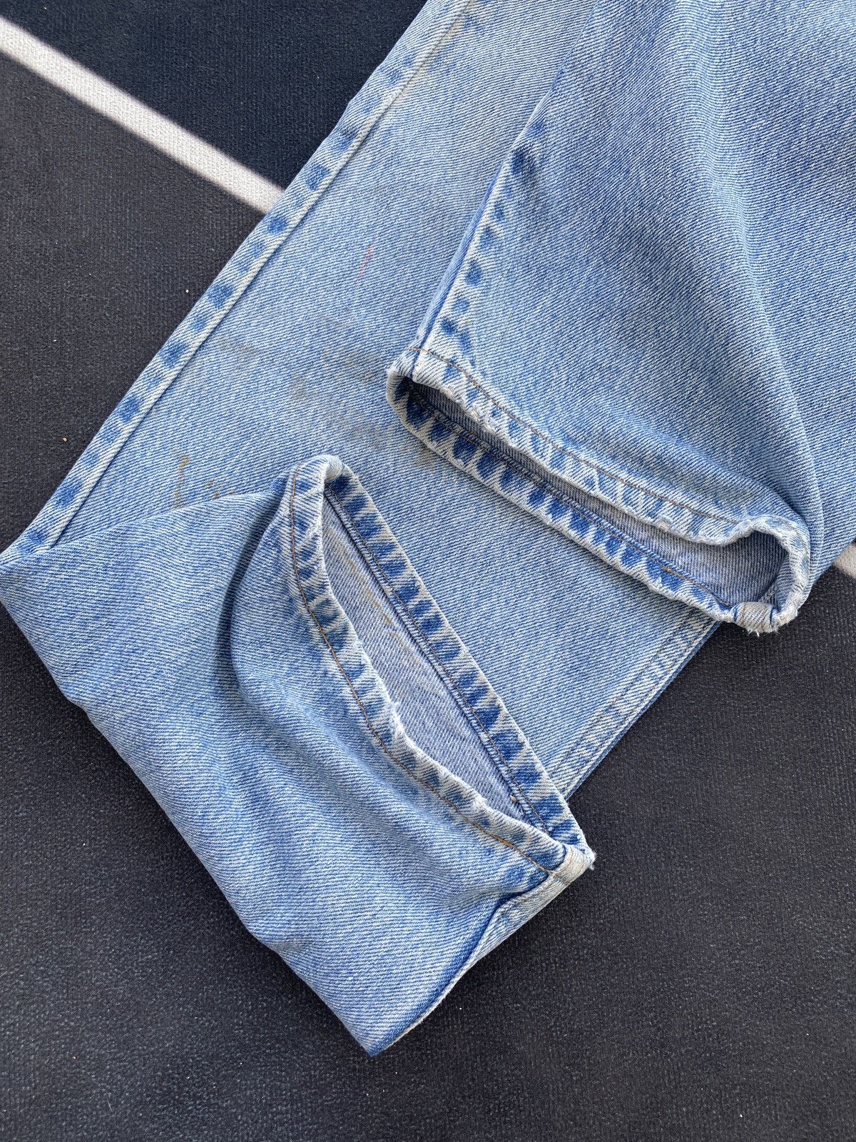 Levi's VINTAGE LEVIS 550 BLUE WASH JEANS -J451 Size US 39 - 10 Thumbnail