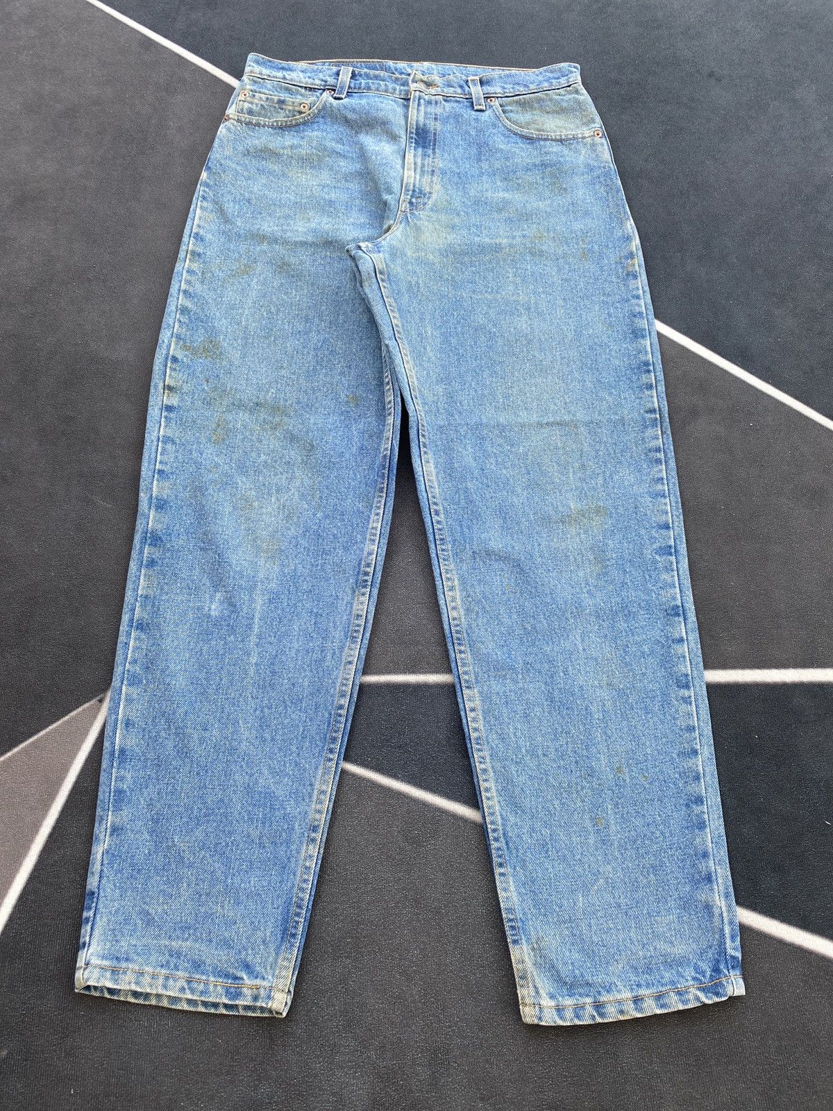 Levi's VINTAGE LEVIS 550 RELAXED FIT TAPERED LEG JEANS-J452 Size US 36 / EU 52 - 2 Thumbnail