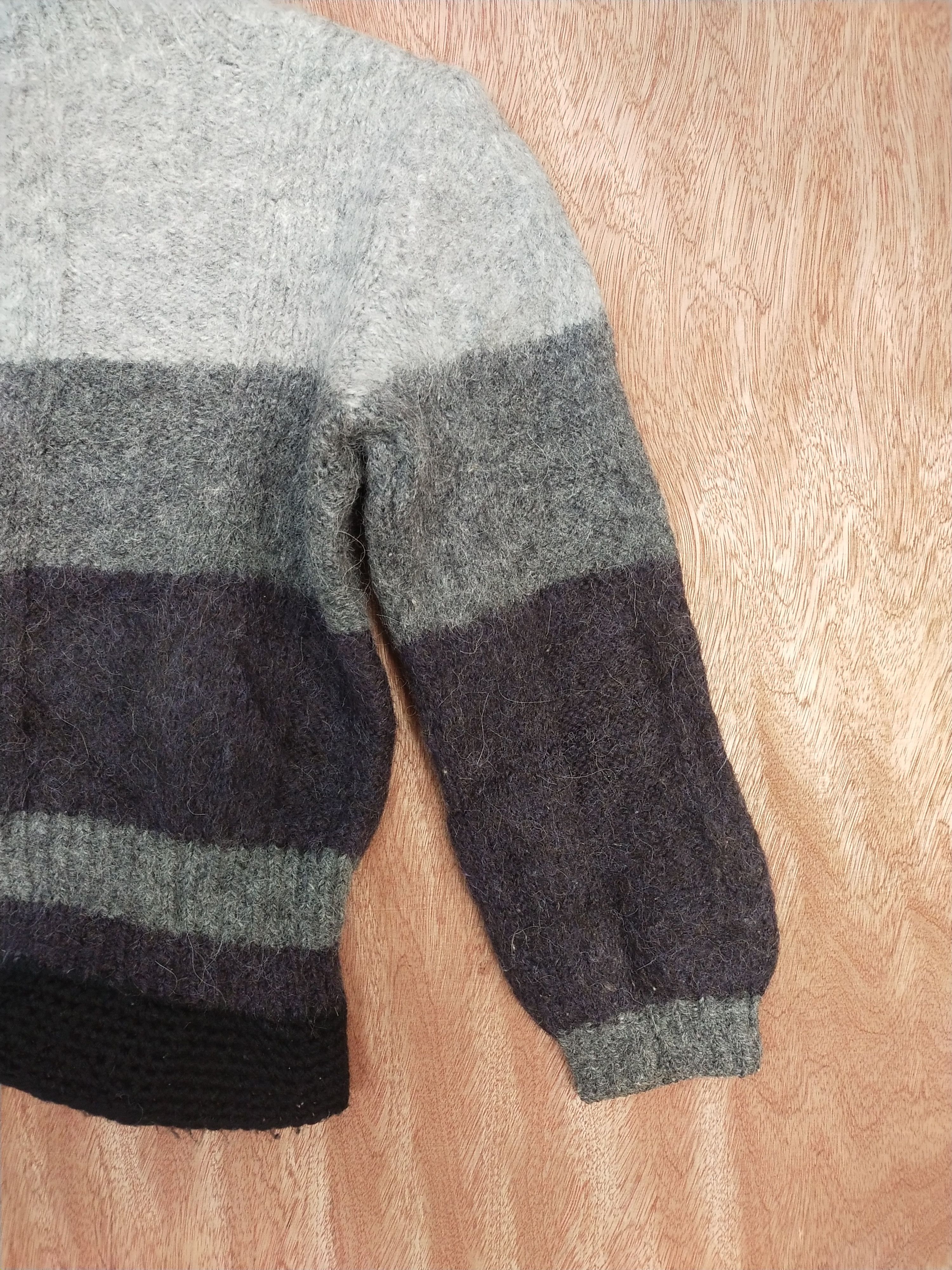 Japanese Brand × Vintage Japan vintage mohair Gray knitwear #S235 Size US XXS / EU 40 - 6 Thumbnail