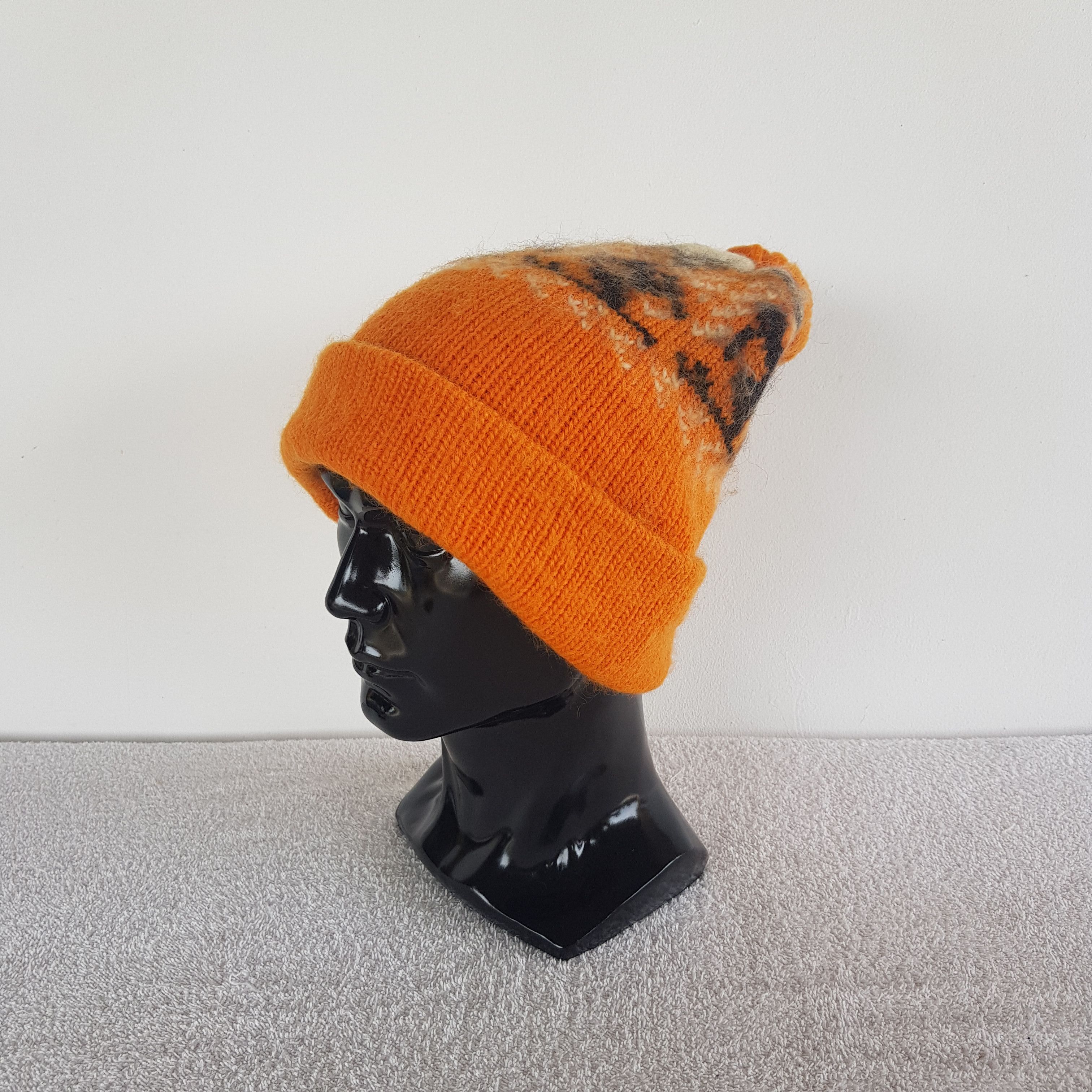 Japanese Brand × Vintage Vintage Japanese Beanie Snow Cap Unknown Brand Ski Hats Size ONE SIZE - 1 Thumbnail